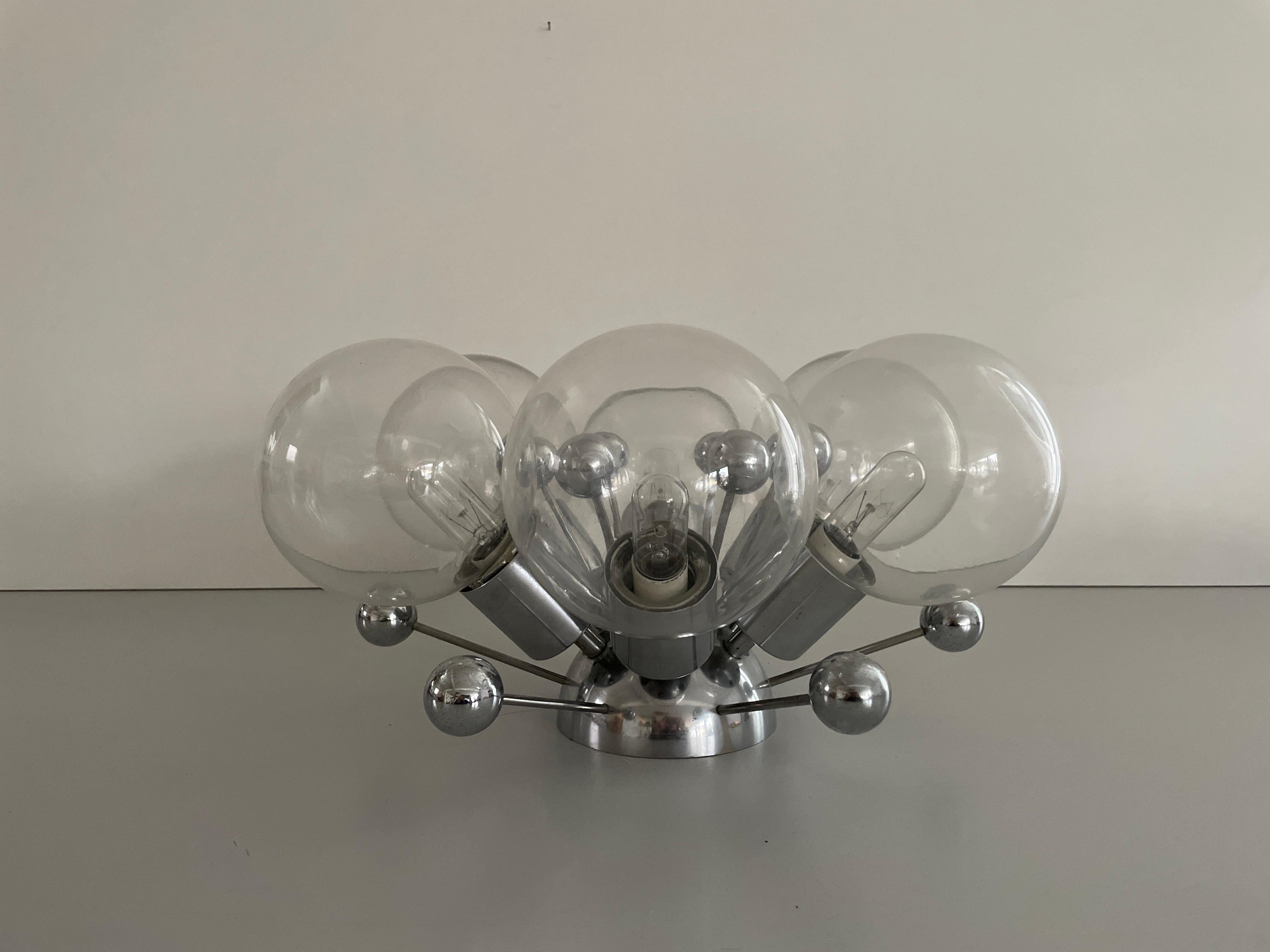Lampe encastrée atomique à 6 boules en verre et chrome, années 1960, Italie Excellent état - En vente à Hagenbach, DE