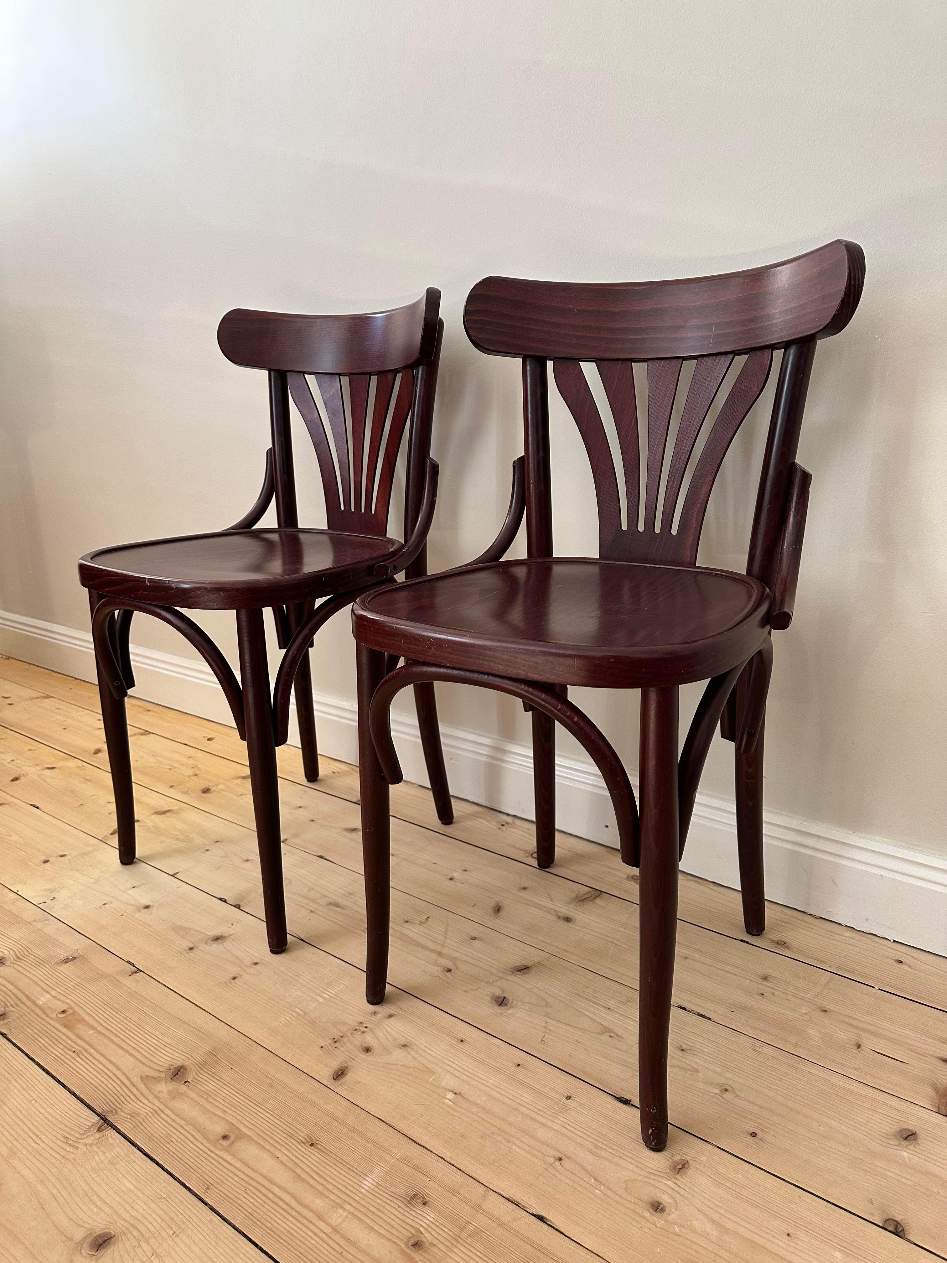 6 bistro chairs from Paris In Good Condition For Sale In Älvsjö, SE
