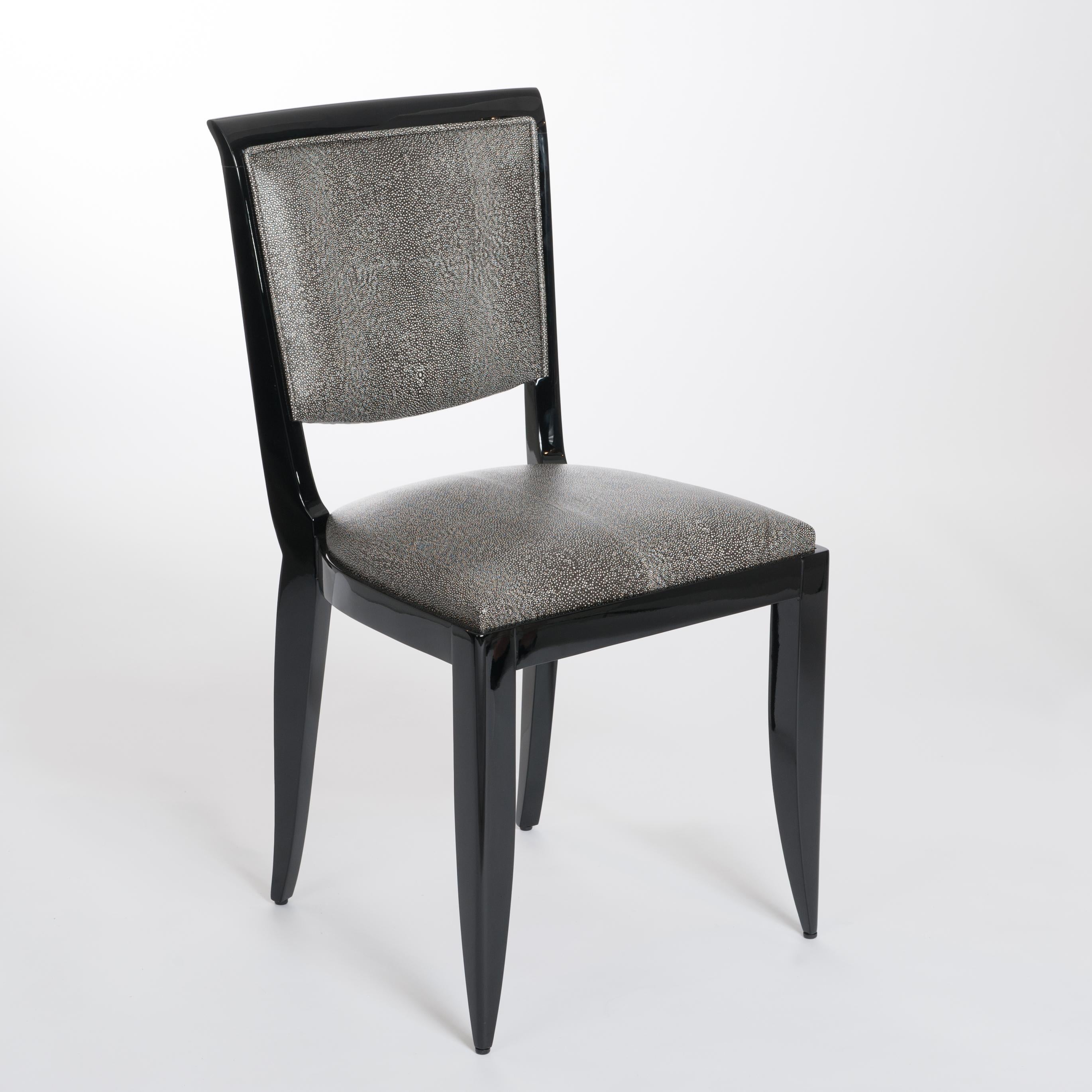 Art Deco 6 Black Art Déco Dining Room Chairs Black-White Raydesign Colored Leather 1930s For Sale