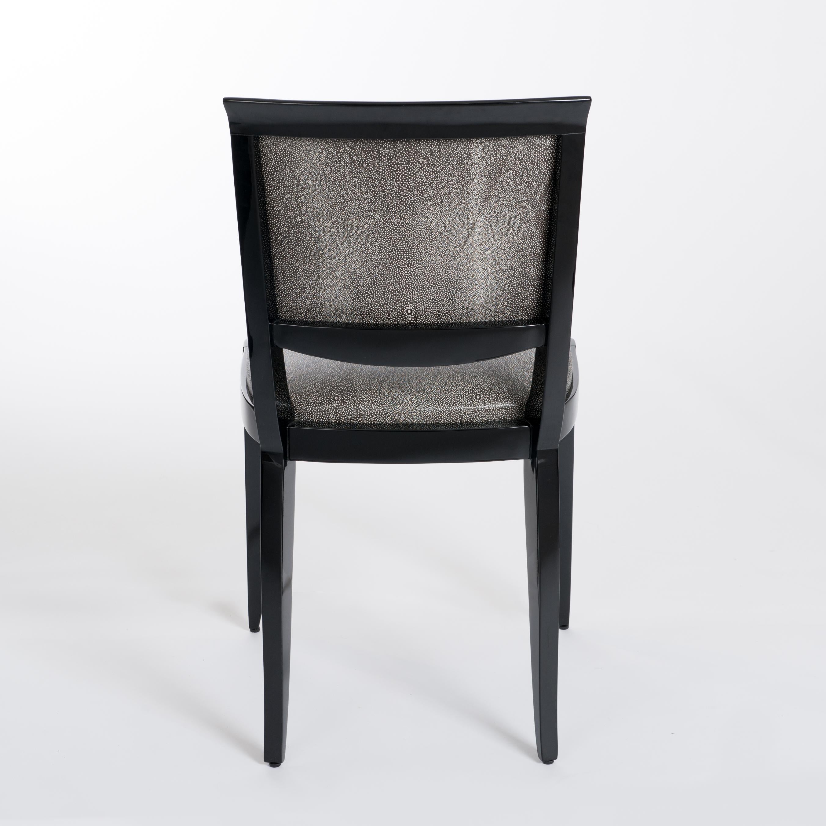 Early 20th Century 6 Black Art Déco Dining Room Chairs Black-White Raydesign Colored Leather 1930s For Sale