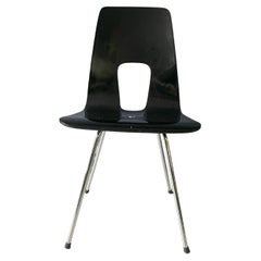 Ein Satz von 6 schwarzen „Einpunkt“-Stühlen, entworfen von Hans Bellmann