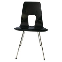 Vintage 6 black chairs