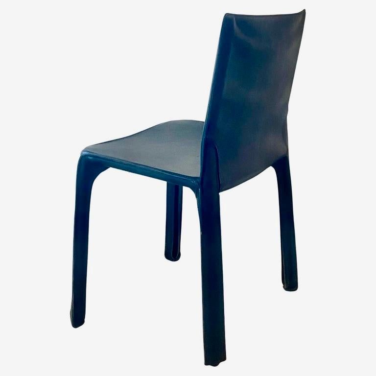 (6) Chaises Mario Bellini Cab 412 en cuir noir Bon état - En vente à Round Top, TX
