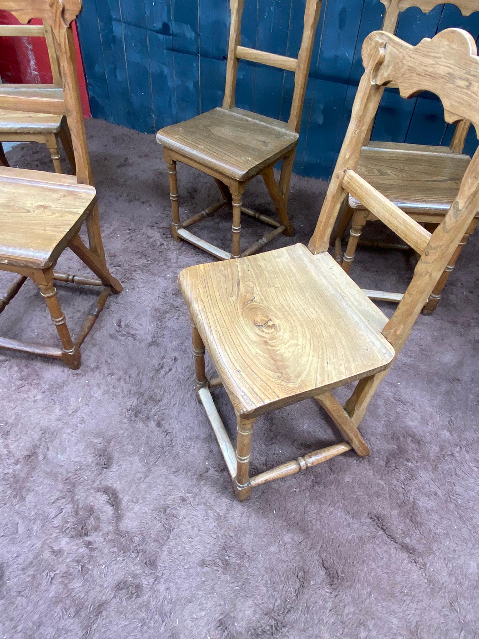6 Mountain Chairs, in ELM, circa 1900 In Good Condition For Sale In Saint-Ouen, FR