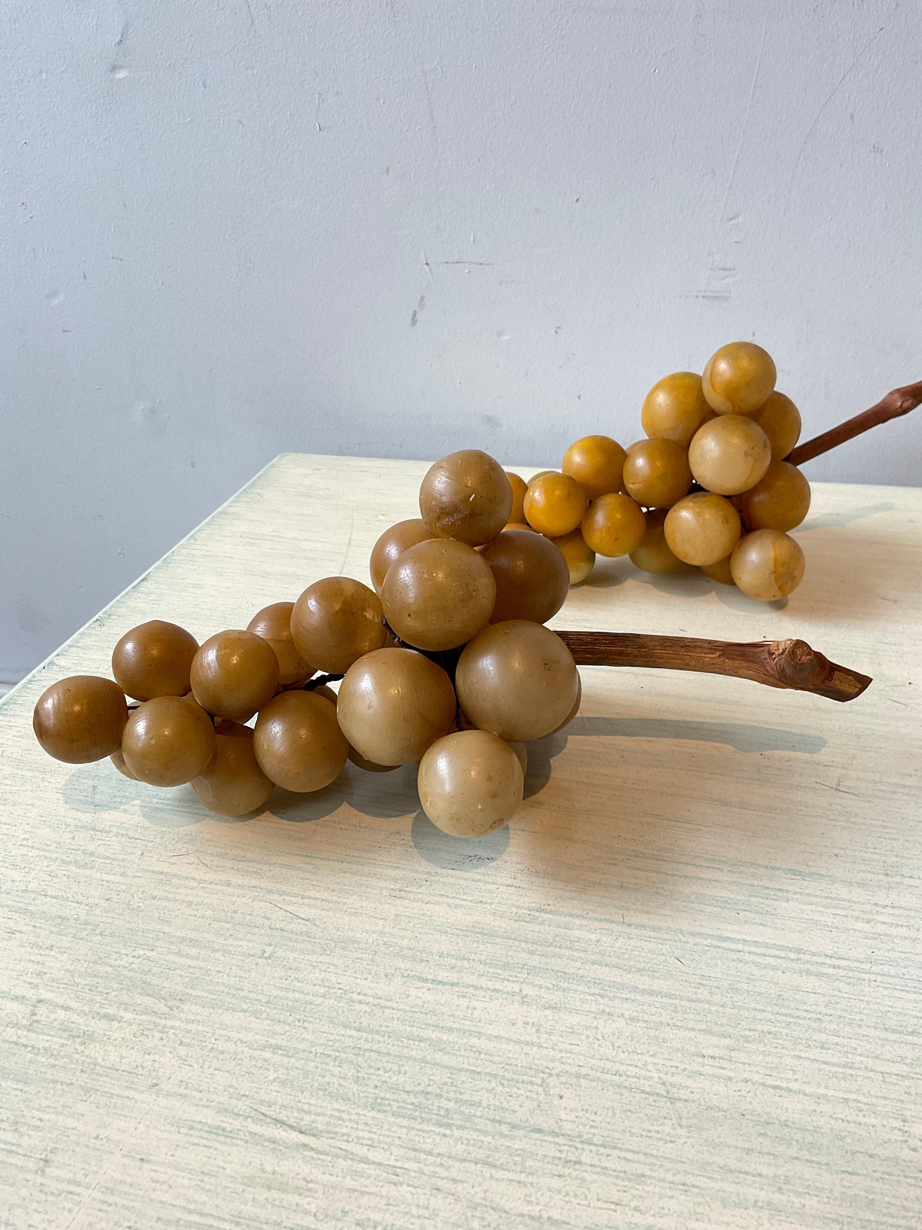 Late 20th Century 6 Bunches Of Marble Grapes For Sale