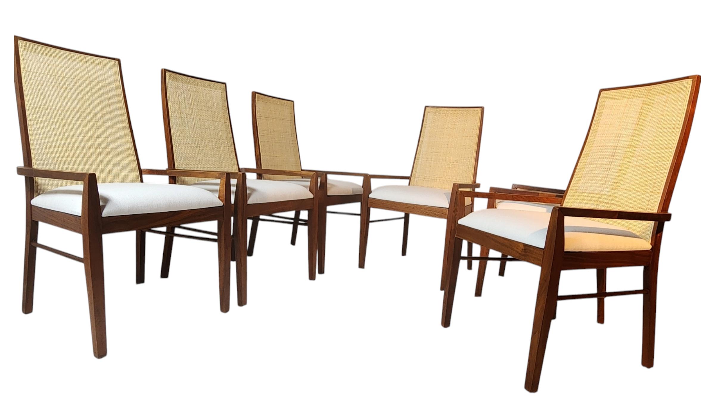 6 Poltrone da pranzo in legno di noce Jack Cartwright per Founders anni '60 in vendita 5