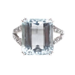 6 Carat Aquamarine, Diamond, 18 Karat White Gold Ring