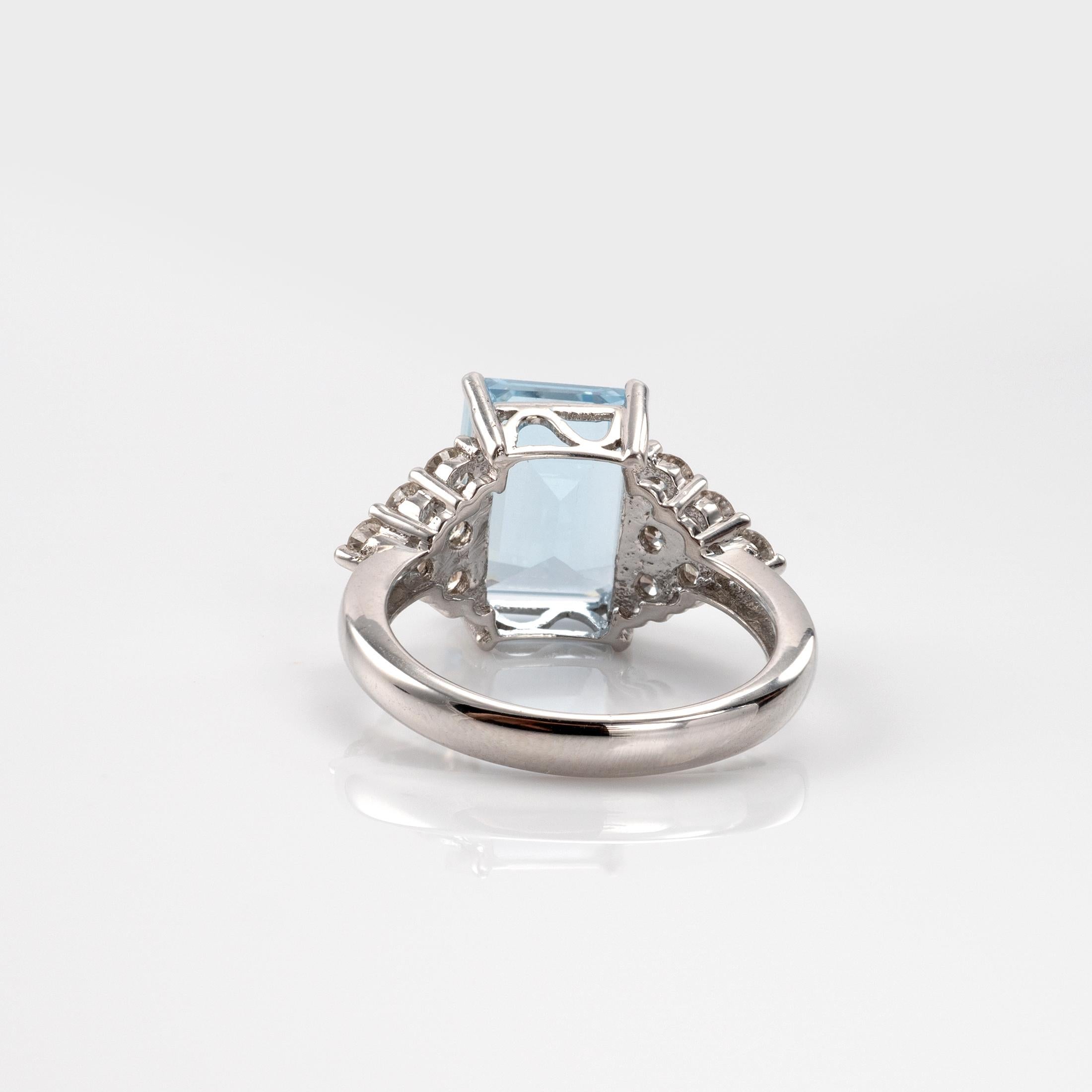 IGI Certified Aquamarine Diamond Ring 18 Karat White Gold UK Hallmarks  For Sale 2