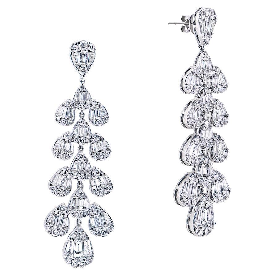 6 Carat Baguette and Round Hanging Diamond Chandelier Earrings Certified For Sale