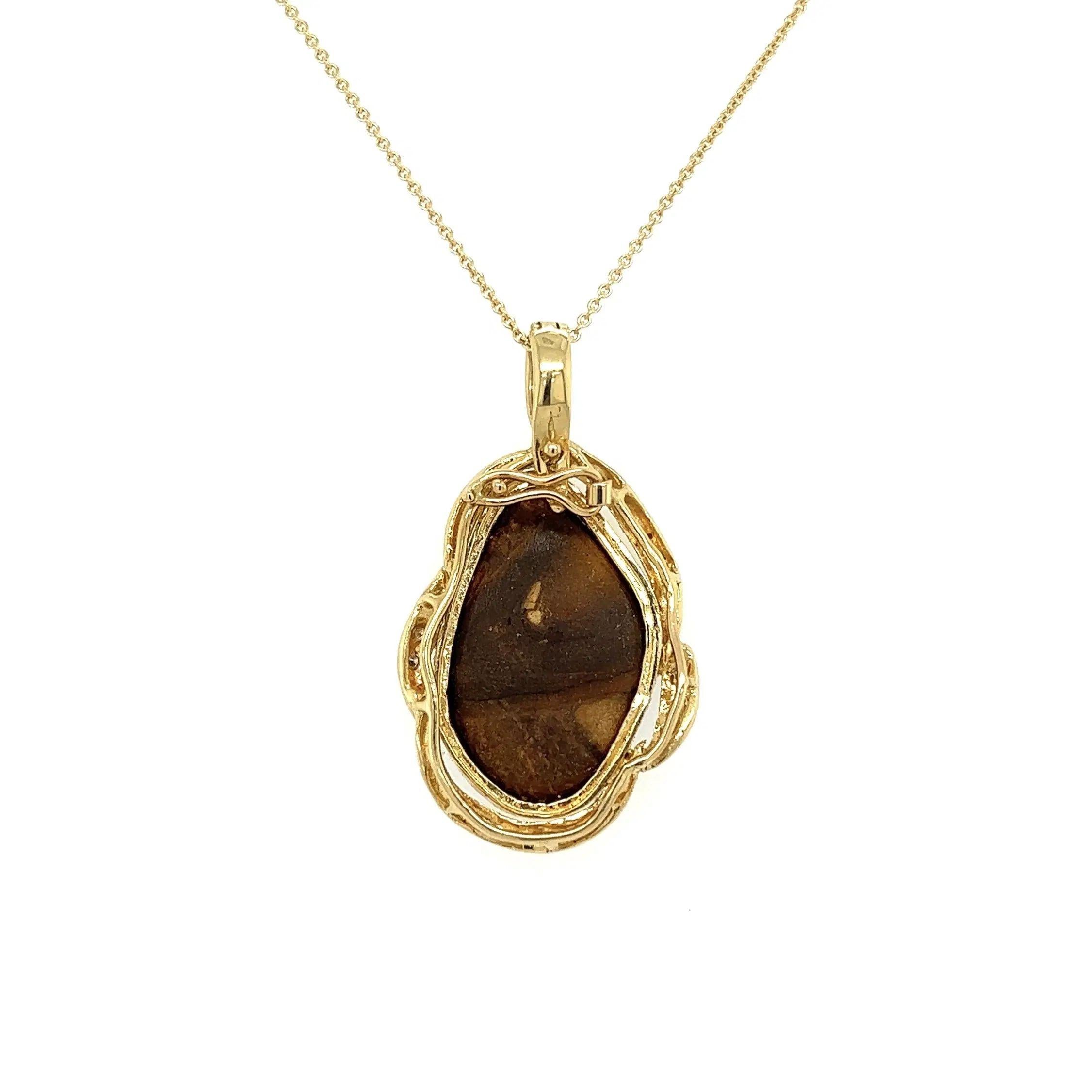Collar Colgante Boulder Opal Diamond Openable Bale Gold Vintage de 6 Quilates en Excelente estado para la venta en Montreal, QC