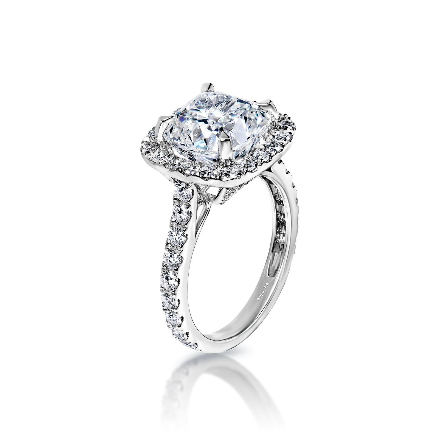 6 Karat Kissenschliff Diamant Verlobungsring GIA zertifiziert I IF im Zustand „Neu“ im Angebot in New York, NY