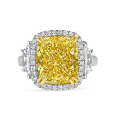 6 Carat Cushion Statement Fancy Yellow 18K Gold Rare Fancy-Color Splendour