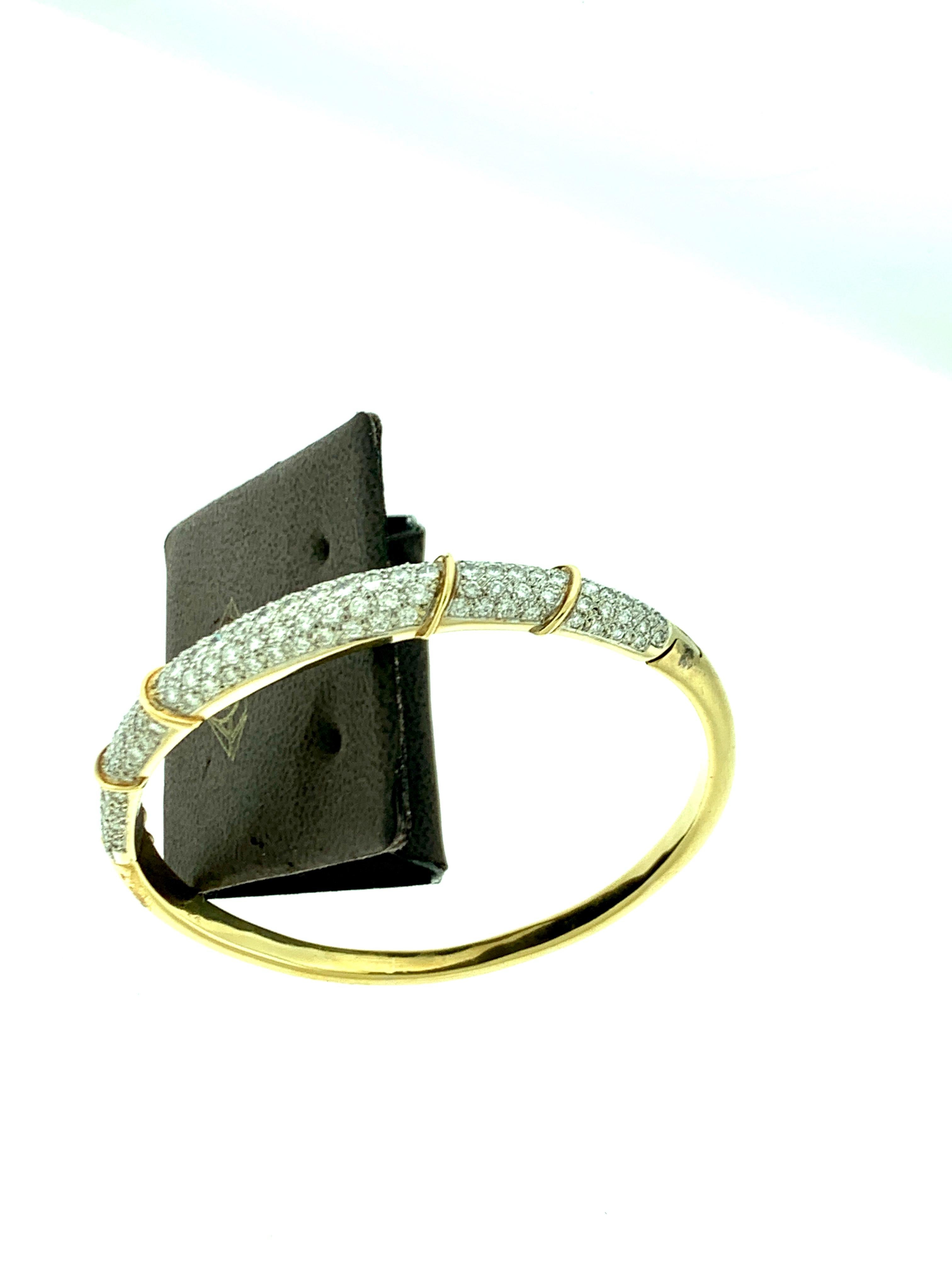 6 Carat Diamond Large Bangle /Bracelet in 18 Karat Yellow Gold 36 Grams 1