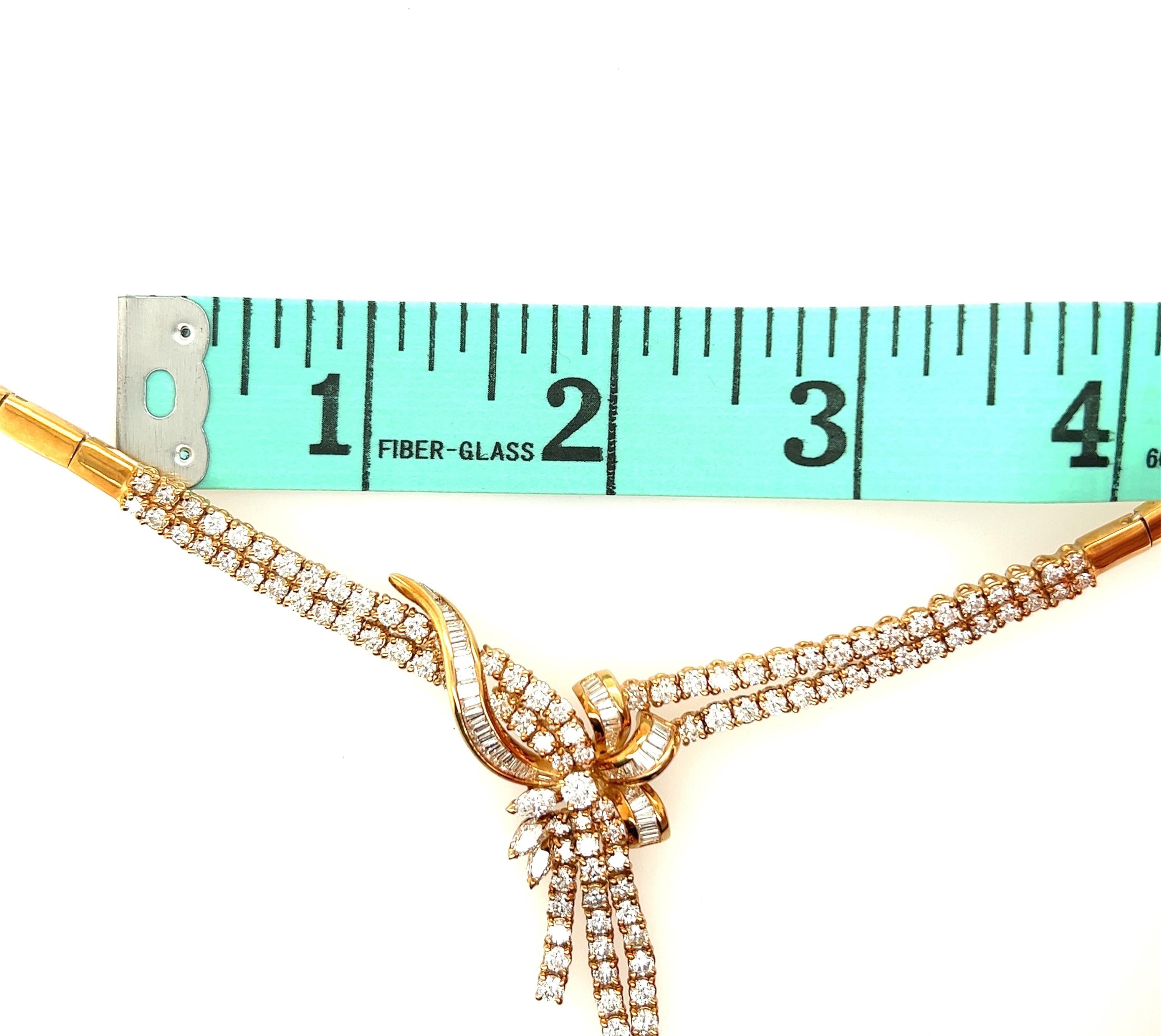 Round Cut 6+ Carat Diamond Necklace in 18kt Gold 