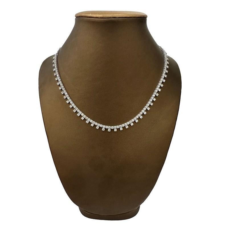 6 Karat Timeless Tennis-Halskette aus 18 Karat Weißgold mit Diamanten (Moderne) im Angebot
