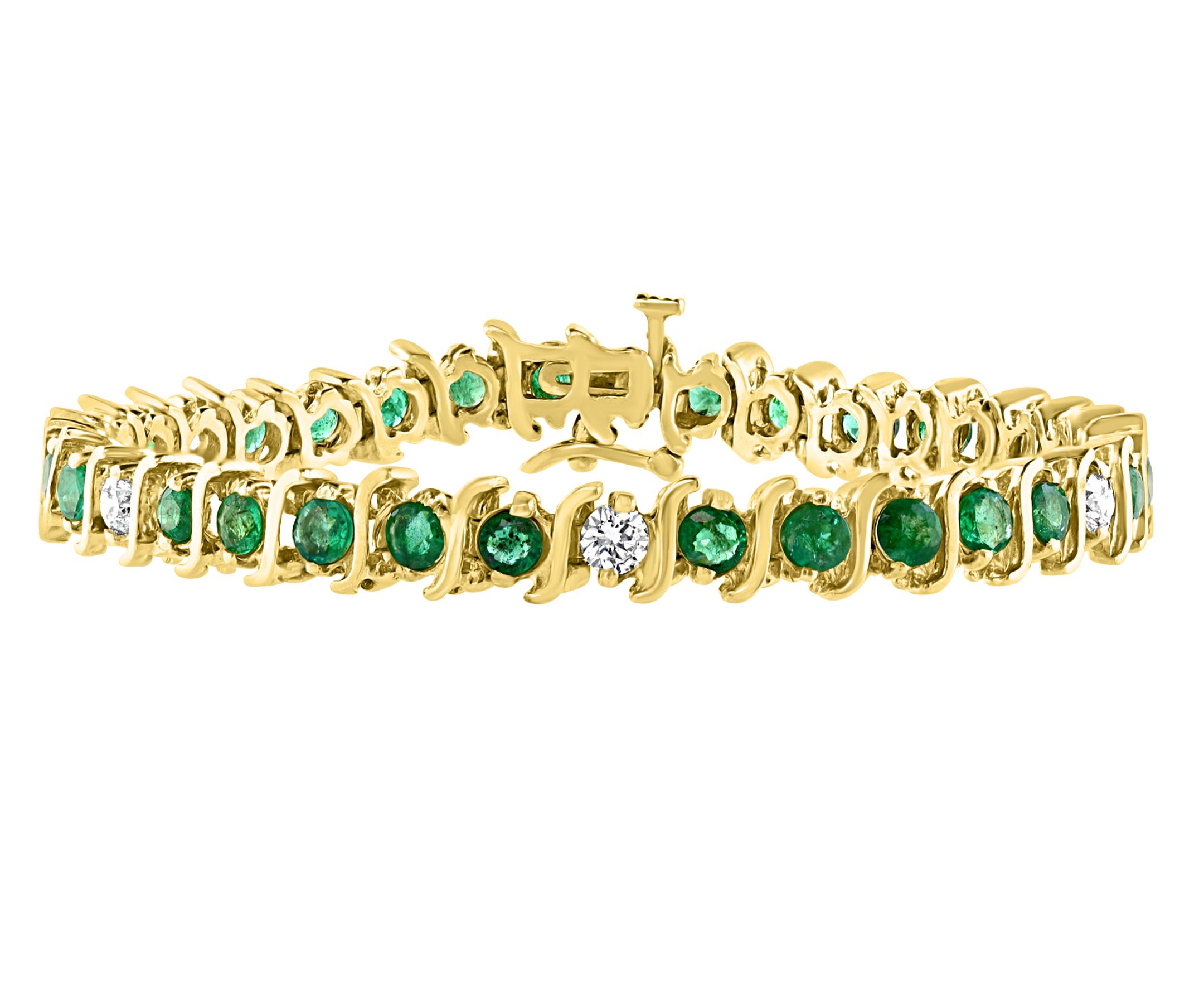Approximately 6 Carat Emerald And 1.5 Carat  Diamond  Tennis Bracelet 14 Karat Yellow Gold
 Total weight of Emerald is approximately  6.0 carat. Size of emerald is 3.5 MM round roughly 20 pointer each
The bracelet is expertly crafted with 18 grams