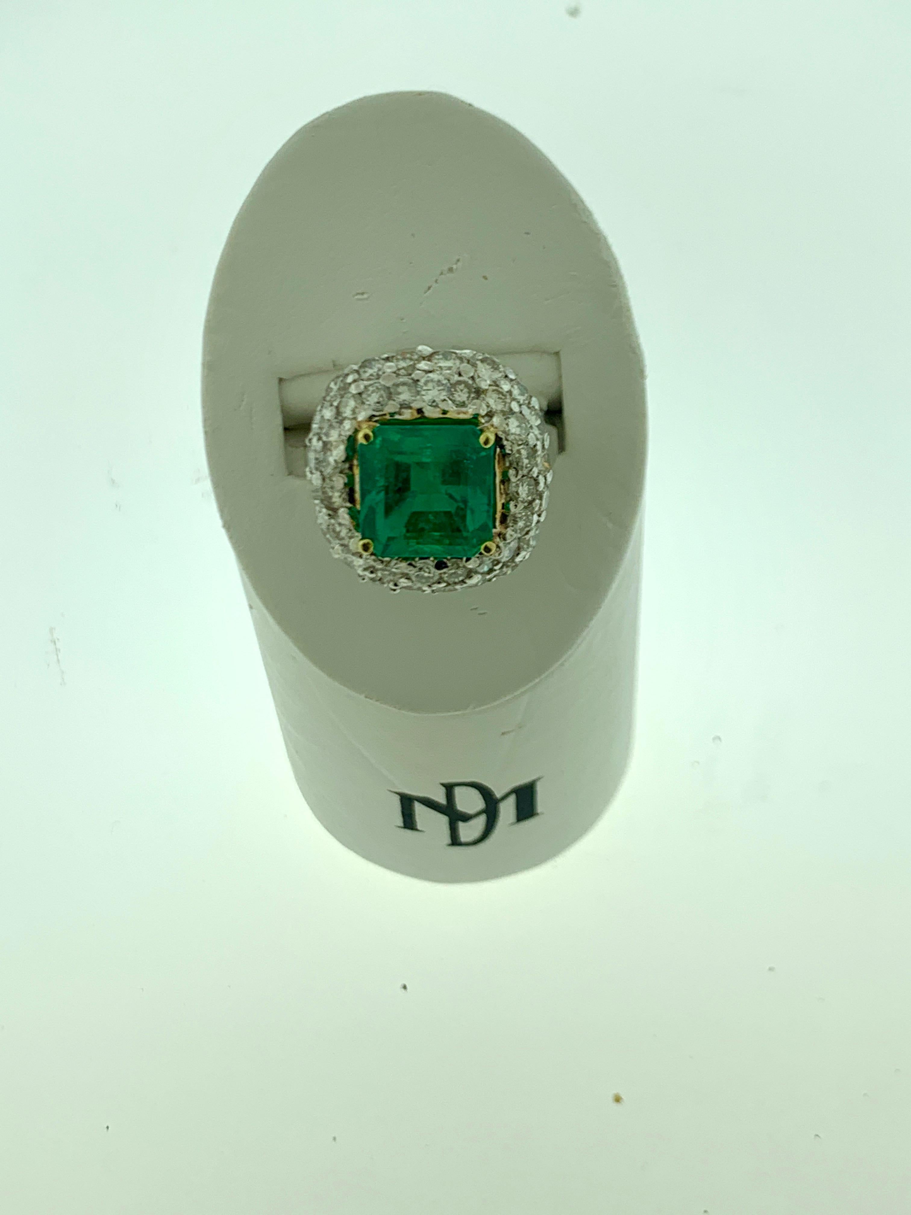 6 Carat Emerald Cut Colombian Emerald and 4 Carat Diamond Ring Platinum Two-Tone 3