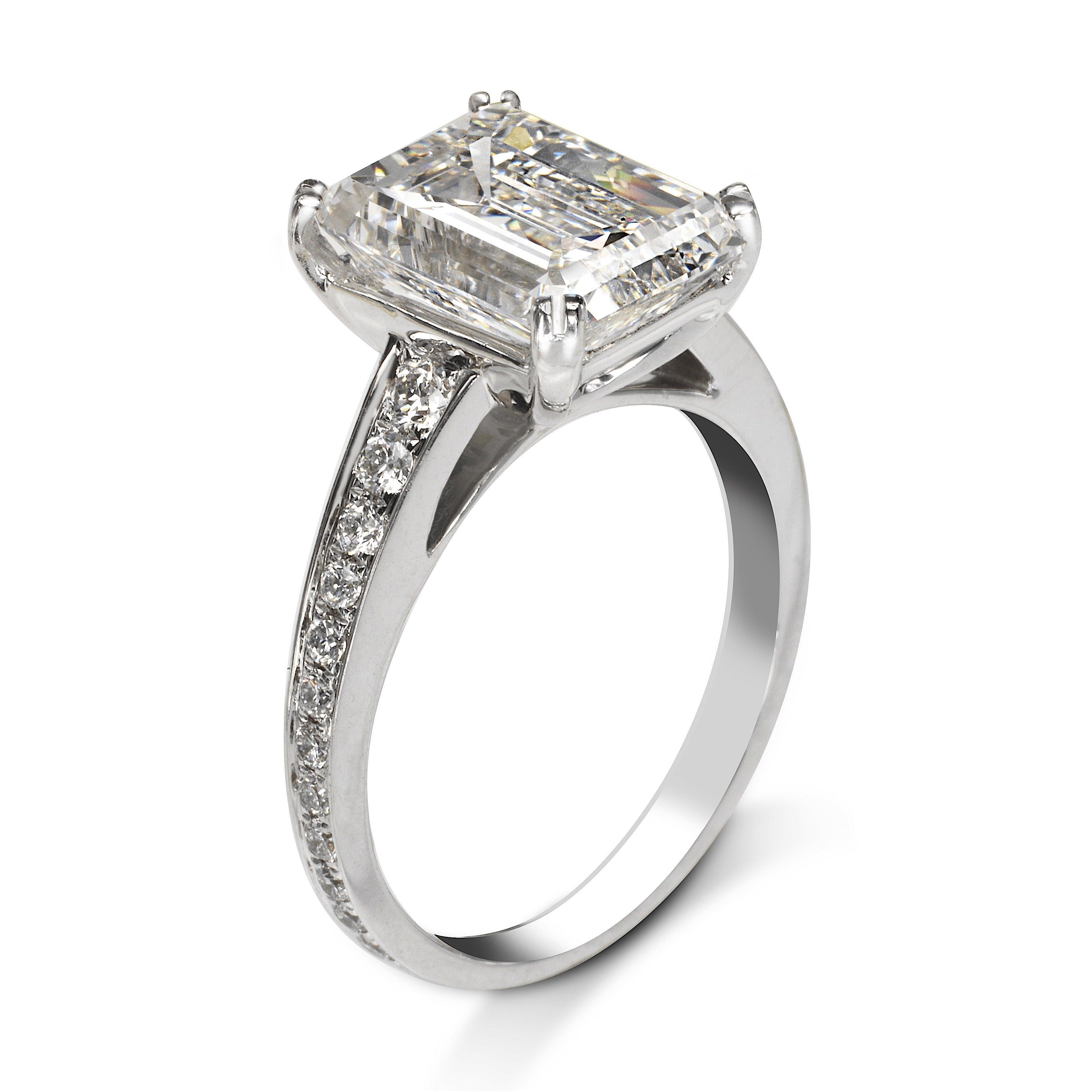 emerald cut 6 carat diamond ring