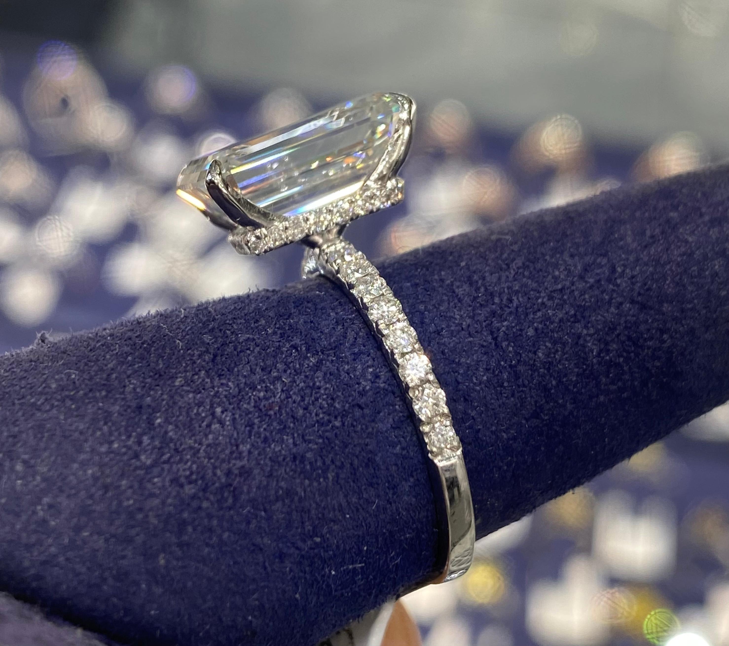 Women's 6 Carat Emerald Cut Diamond Engagement Ring GIA Certified I VVS2