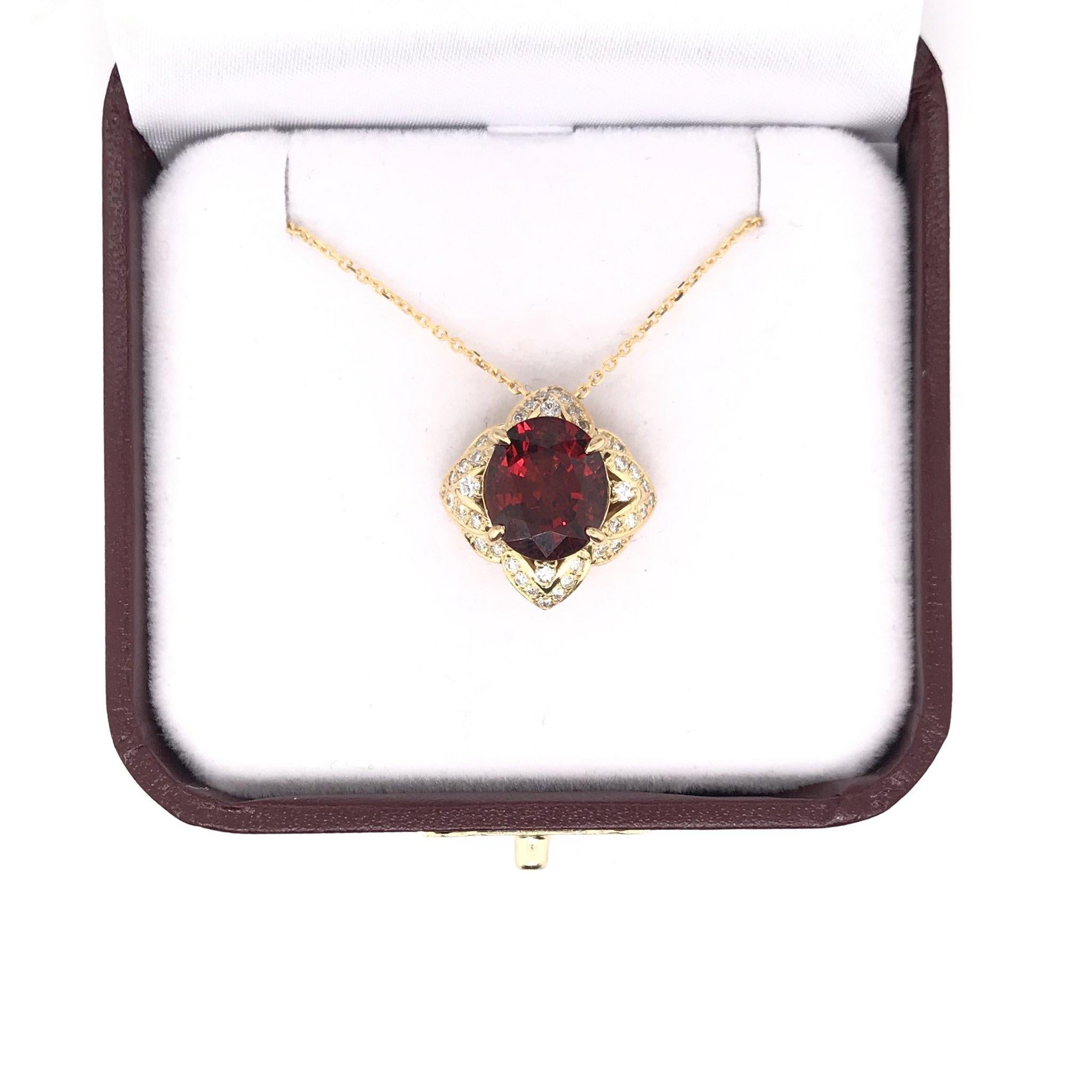 6 Carat Garnet Diamond & 18k Yellow Gold Pendant 3