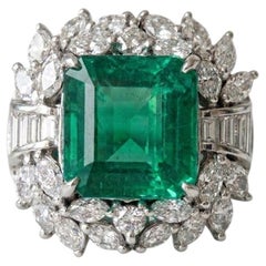 6 Carat GIA Certified Colombian Emerald and Diamond Ring