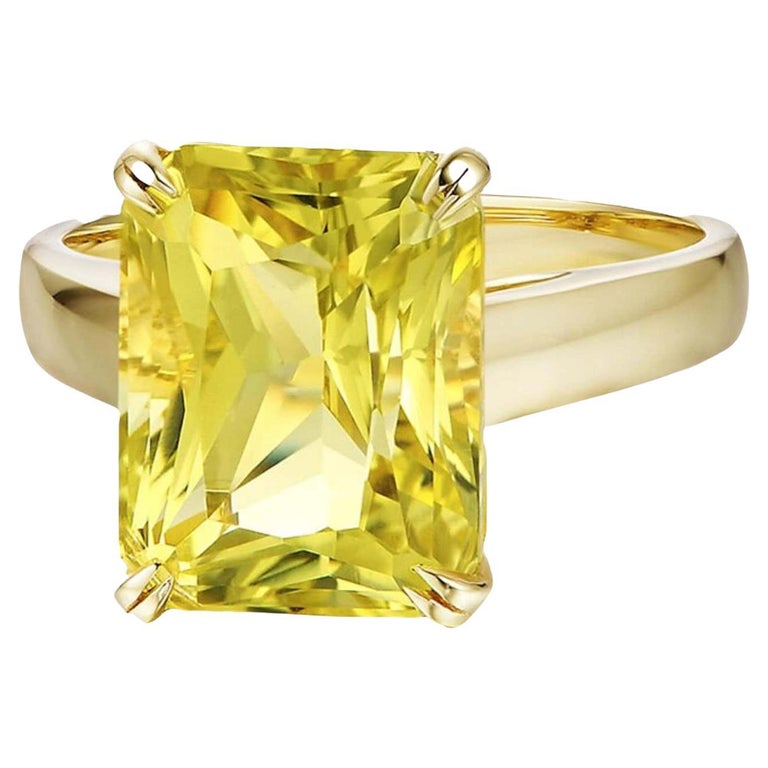 6 Carat Lab Yellow Diamond Ring 18 Karat Yellow Gold For Sale
