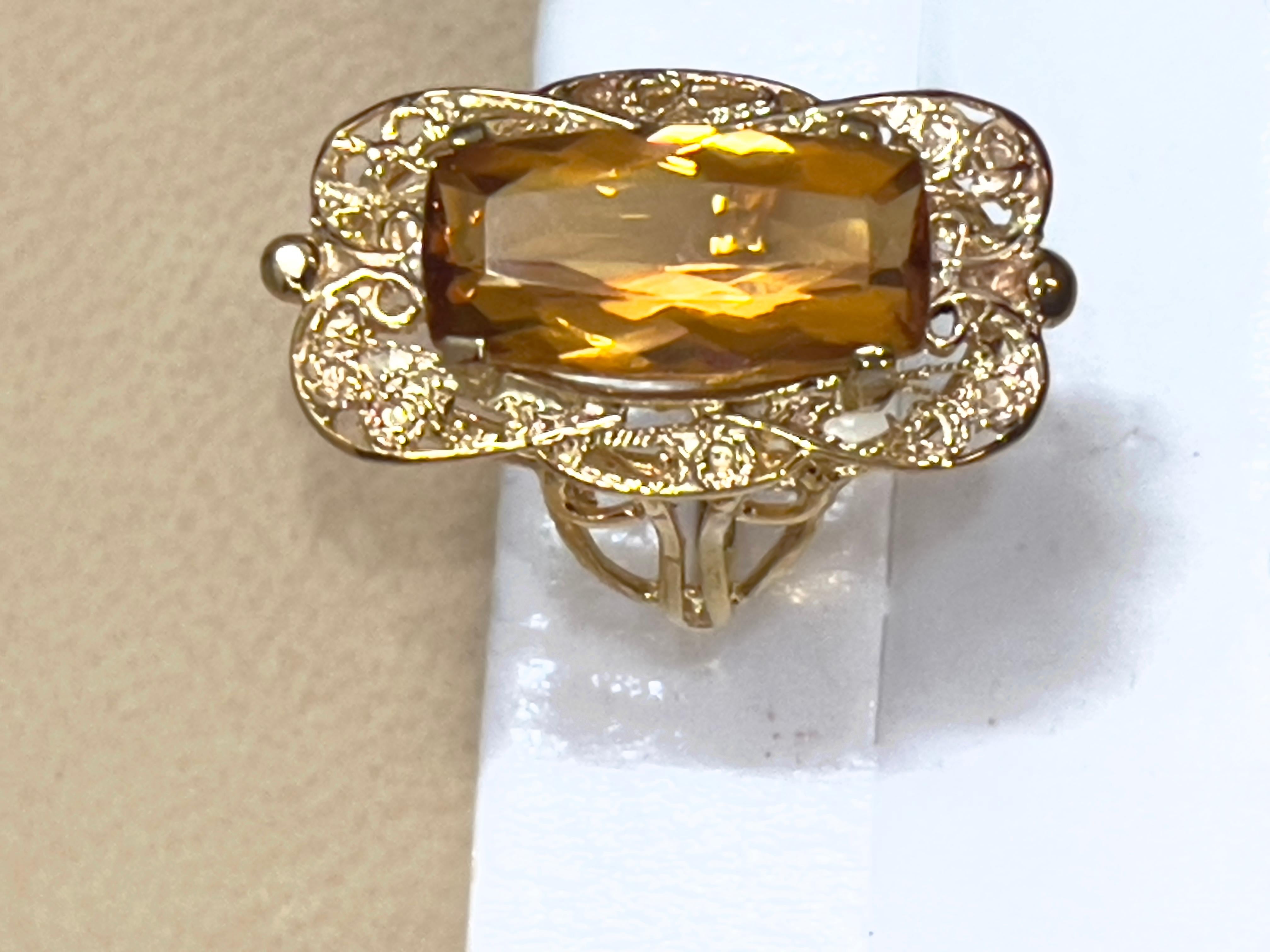 Women's 6 Carat Natural Long Cushion Shape Citrine Cocktail Ring in 14 Karat Yellow Gold For Sale