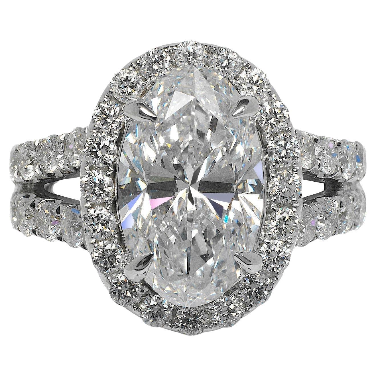 Verlobungsring mit 6 Karat Diamanten im Ovalschliff, GIA-zertifiziert D VS1
