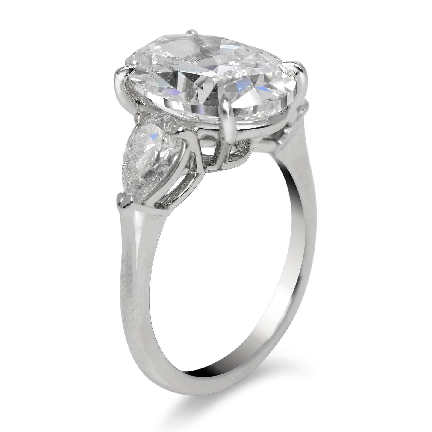 Taille ovale Bague de fiançailles avec diamant taille ovale de 6 carats certifié GIA, E VVS2 en vente