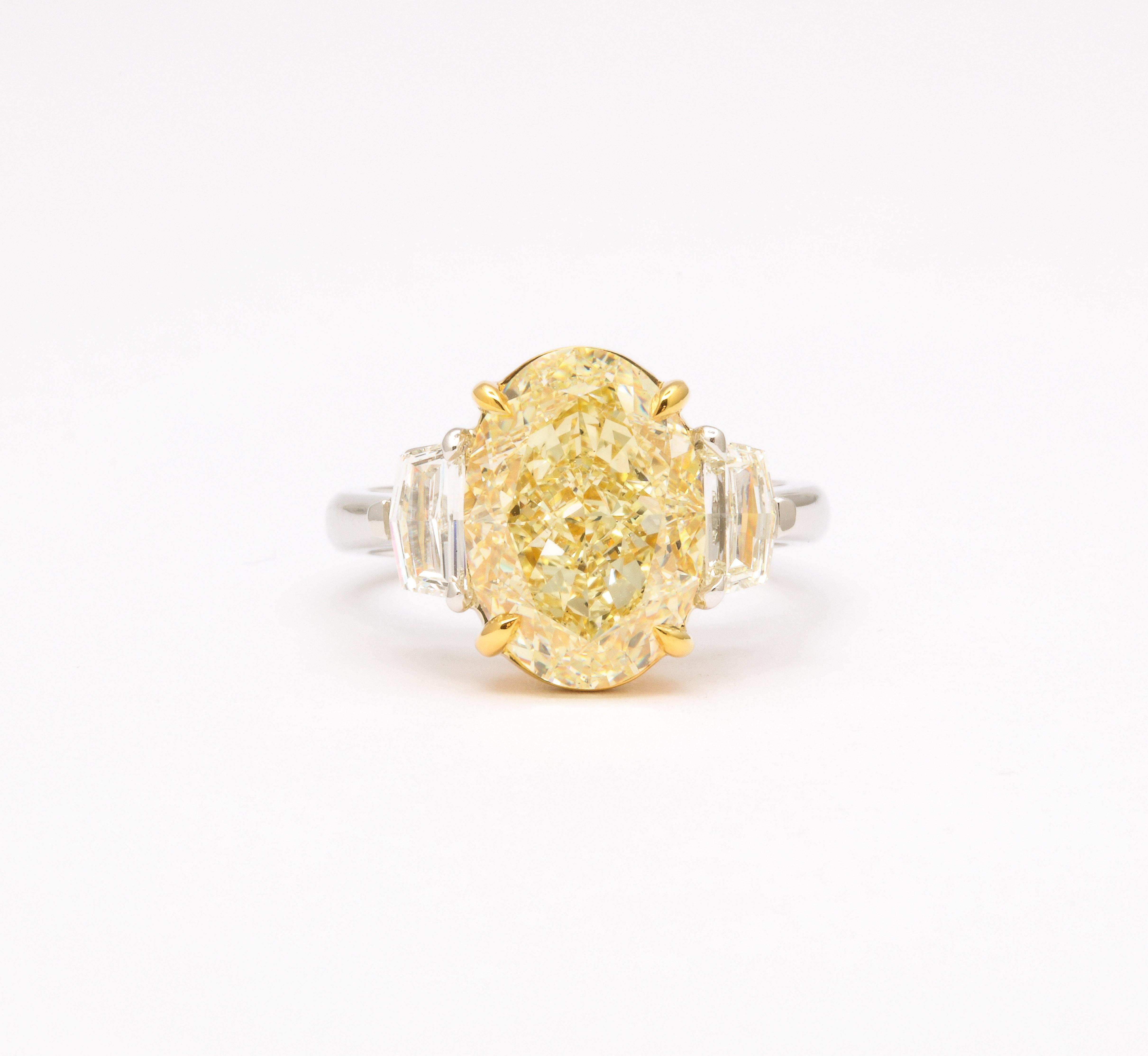 Oval Cut 6 Carat Oval Yellow Diamond Ring Gia Certified For Sale