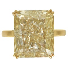 6 Carat Radiant Statement Fancy Yellow 14K Gold Colour-Collector’s Treasure
