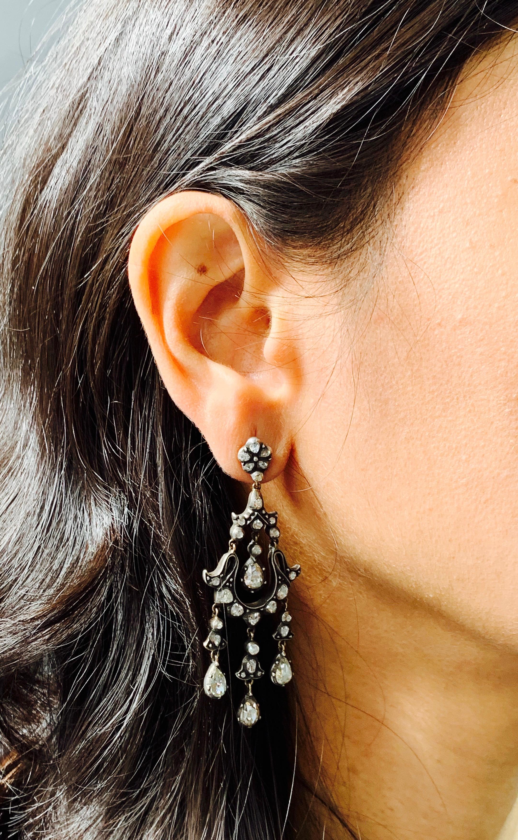 6 Carat Rose Cut Diamond Antique Style Chandelier Earrings in 18 Karat Gold For Sale 4