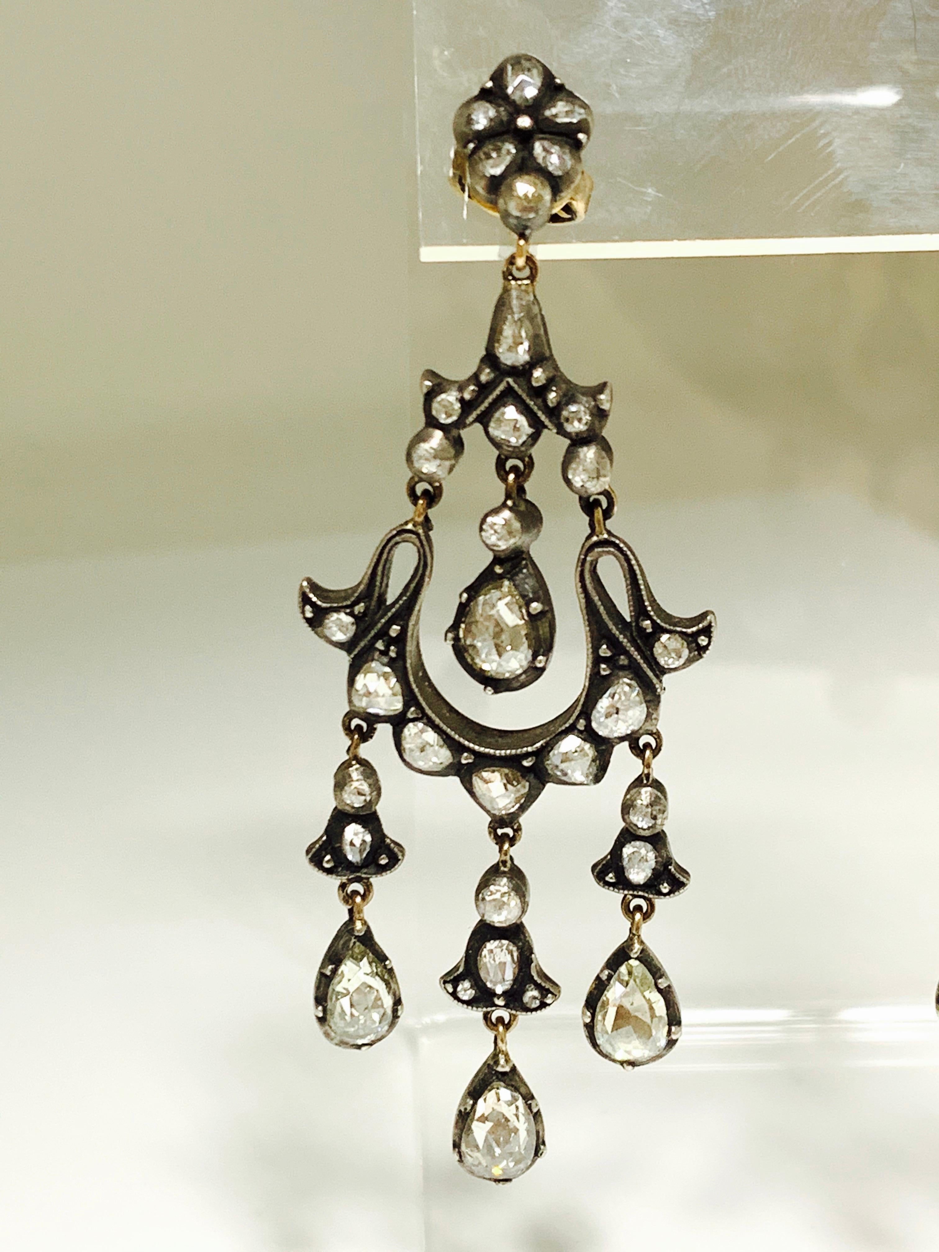 6 Carat Rose Cut Diamond Antique Style Chandelier Earrings in 18 Karat Gold For Sale 2