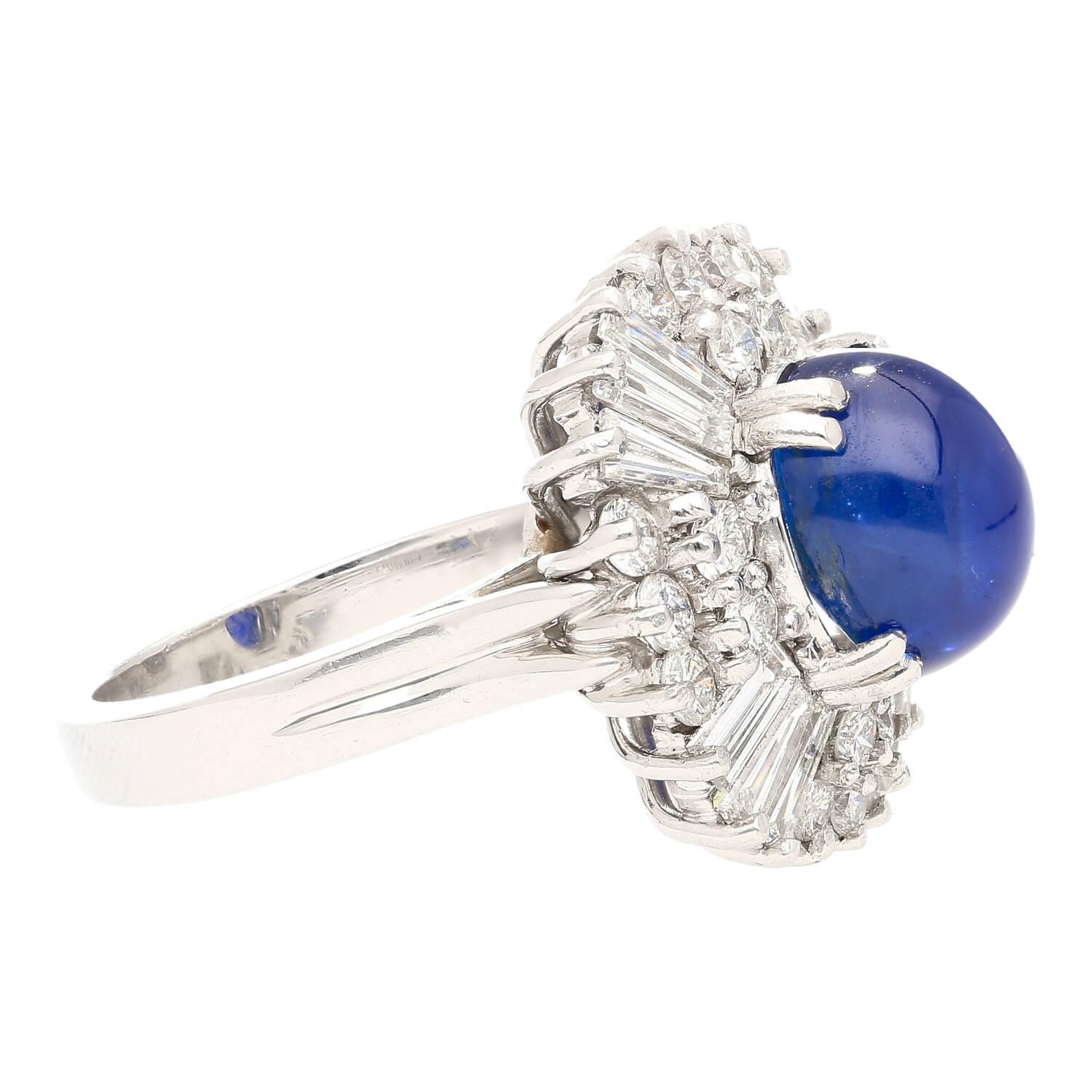 6 Carat Royal Blue No Heat Burma Star-Sapphire and Diamond Halo Ring in Platinum For Sale 1