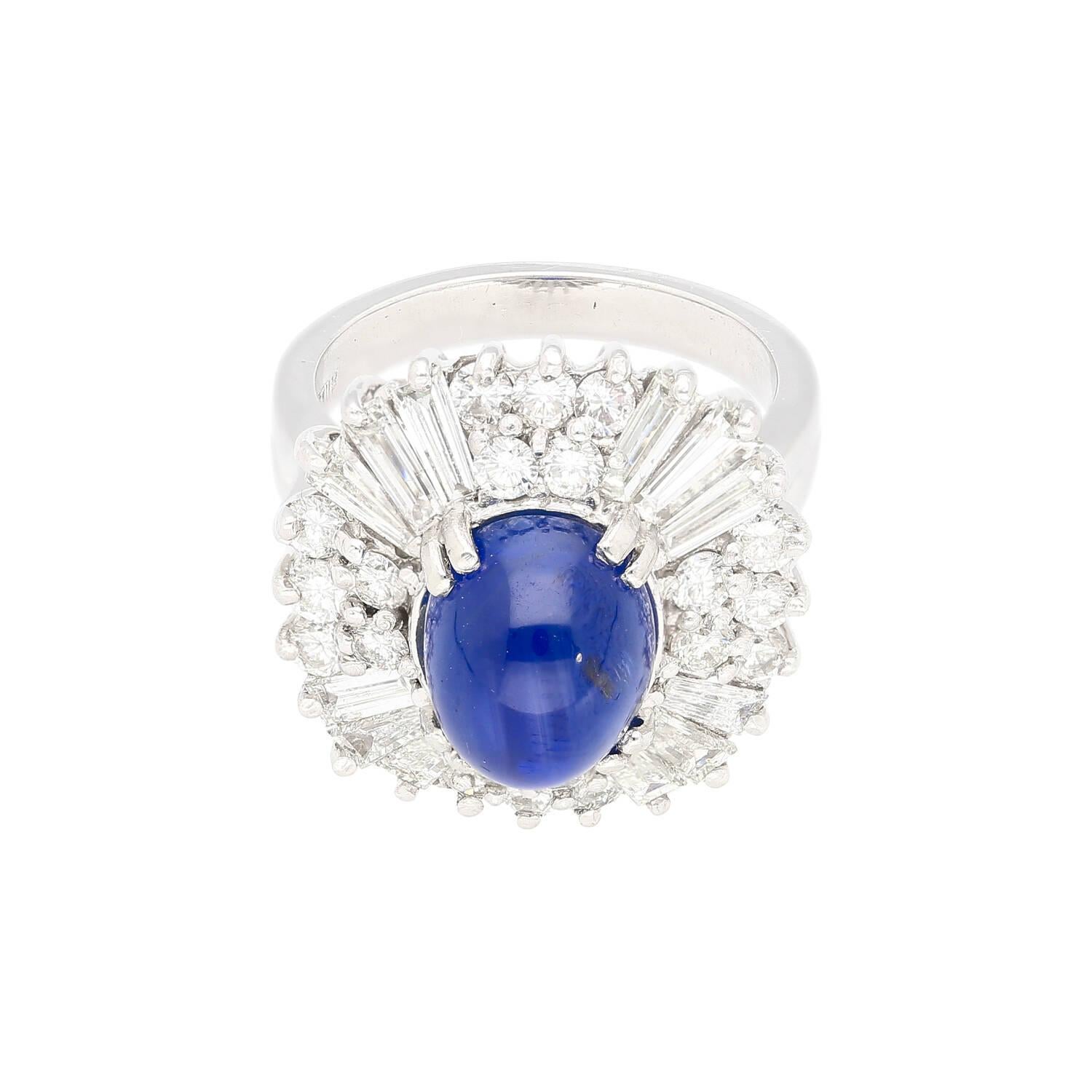 6 Carat Royal Blue No Heat Burma Star-Sapphire and Diamond Halo Ring in Platinum For Sale 3