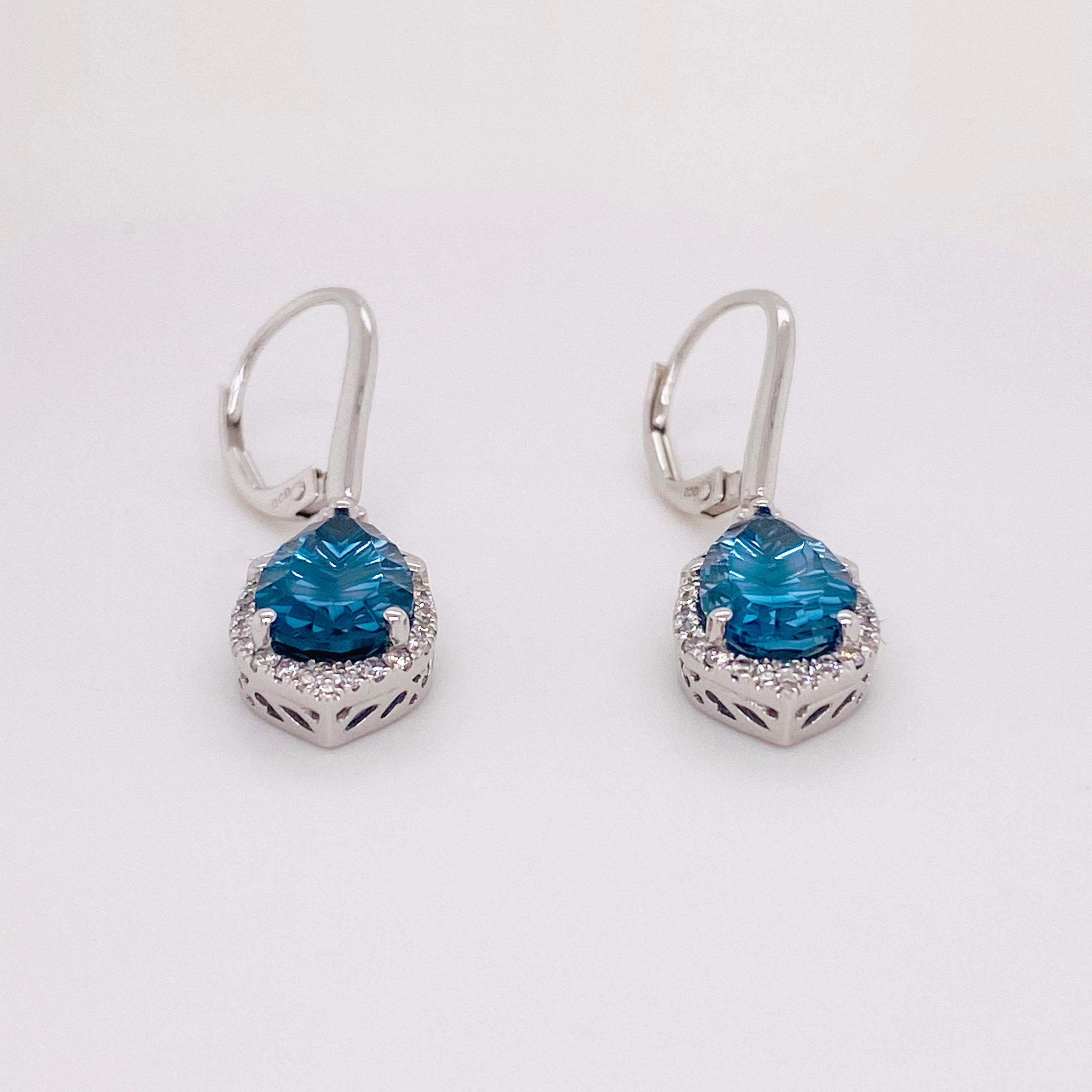 6 Karat königsblauer Topas und Diamant-Ohrring aus 14 Karat Gold London Blau (Tropfenschliff)