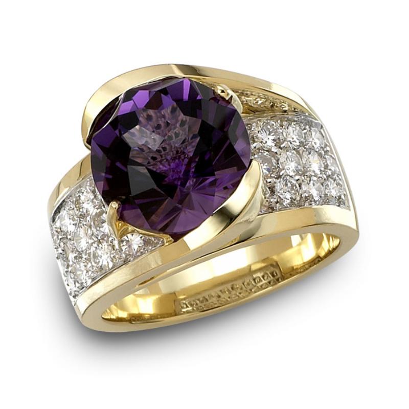 Anillo de amatista y diamantes de 6 quilates Tw, oro de 14 quilates, Ben Dannie Moderno en venta
