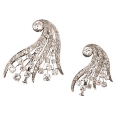 6 Carats Diamonds French Art Deco Brooches