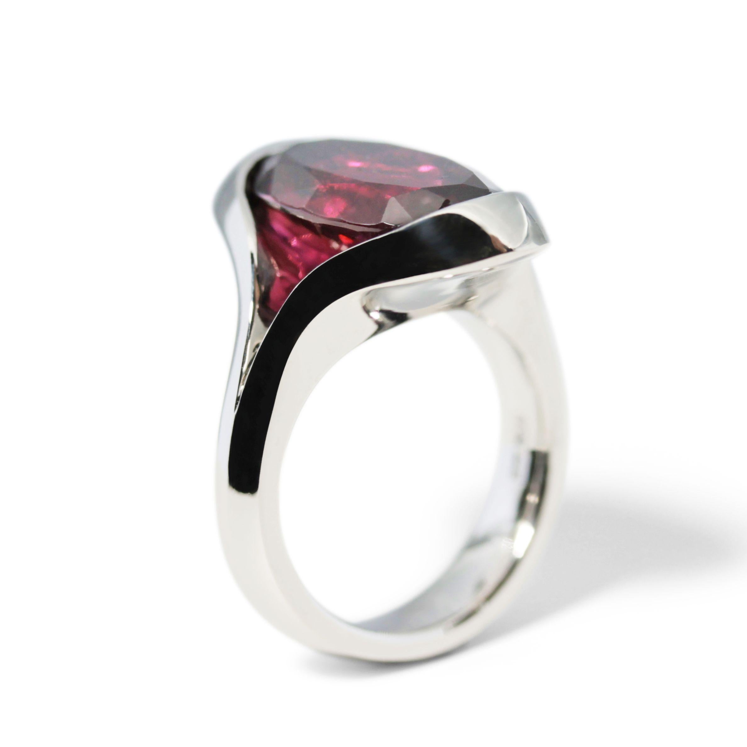 6 Karat Rubelit Platin Solitär-Ring im Angebot 6
