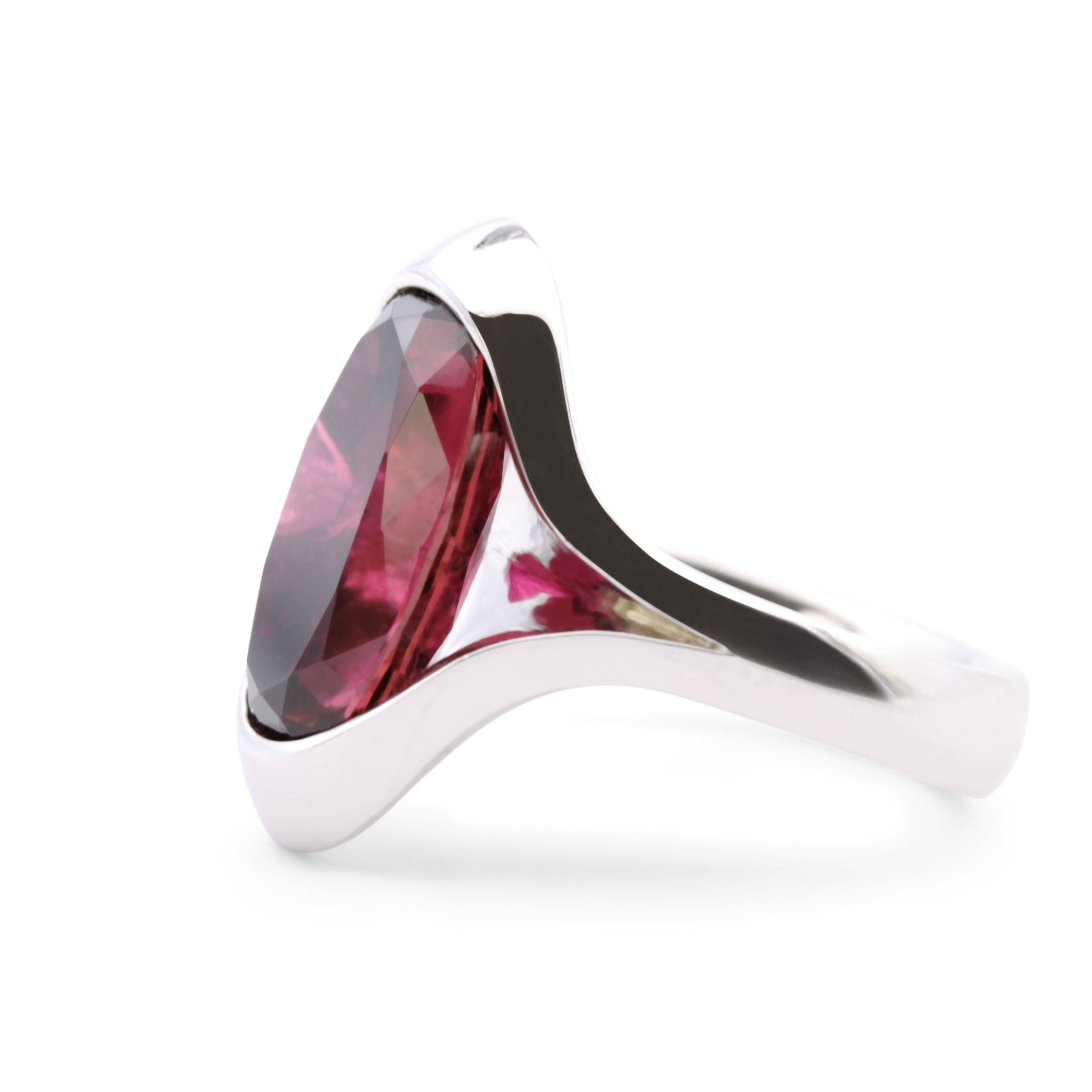 6 Karat Rubelit Platin Solitär-Ring im Angebot 3