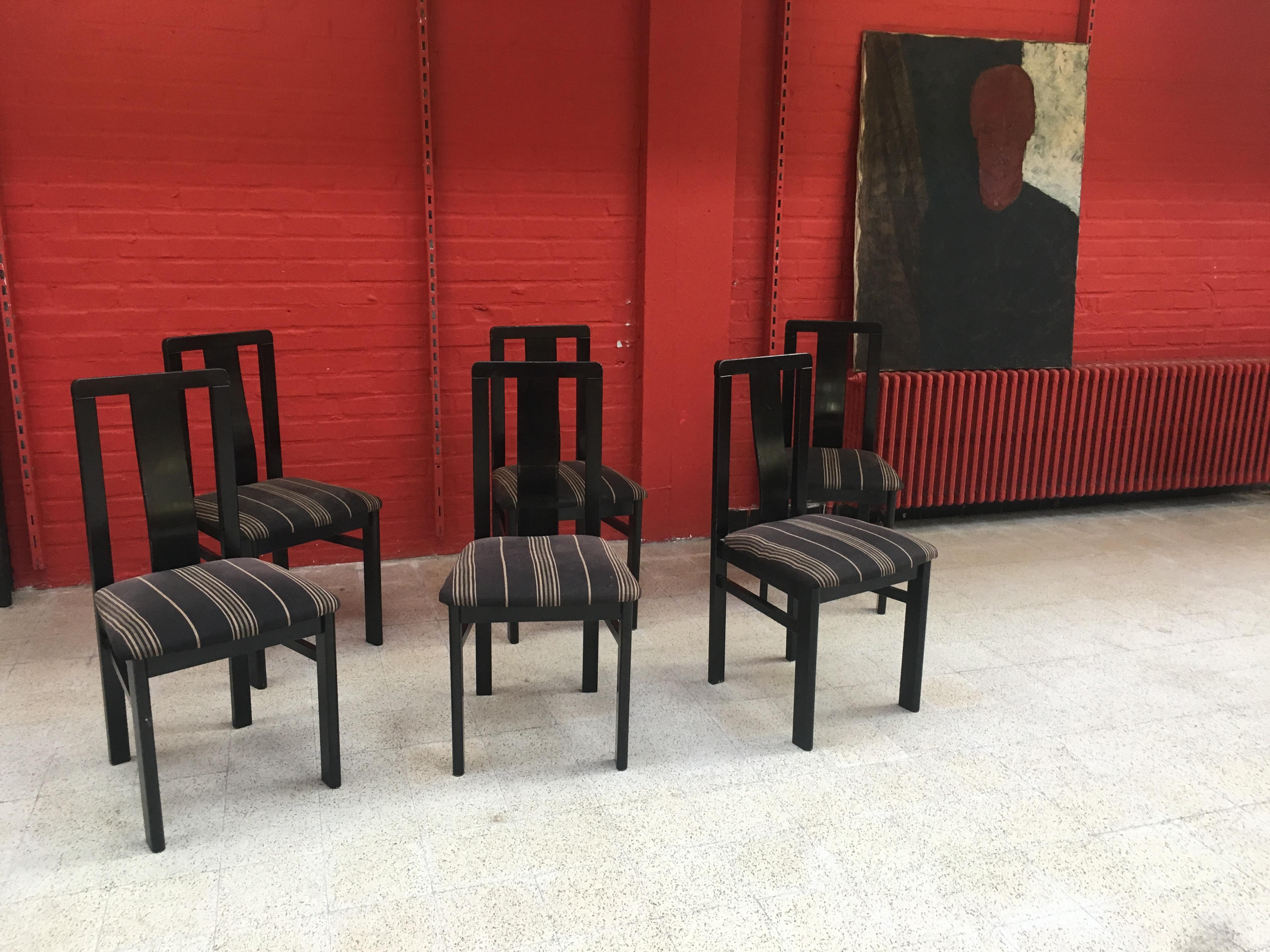 6 Chairs in Blackened Wood, circa 1960-1970 In Good Condition For Sale In Saint-Ouen, FR