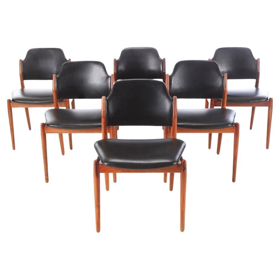 6 chairs model 62 S by Arne Vodder For Sale