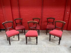 6 sillones Louis Philippe de nogal, hacia 1830/1850.