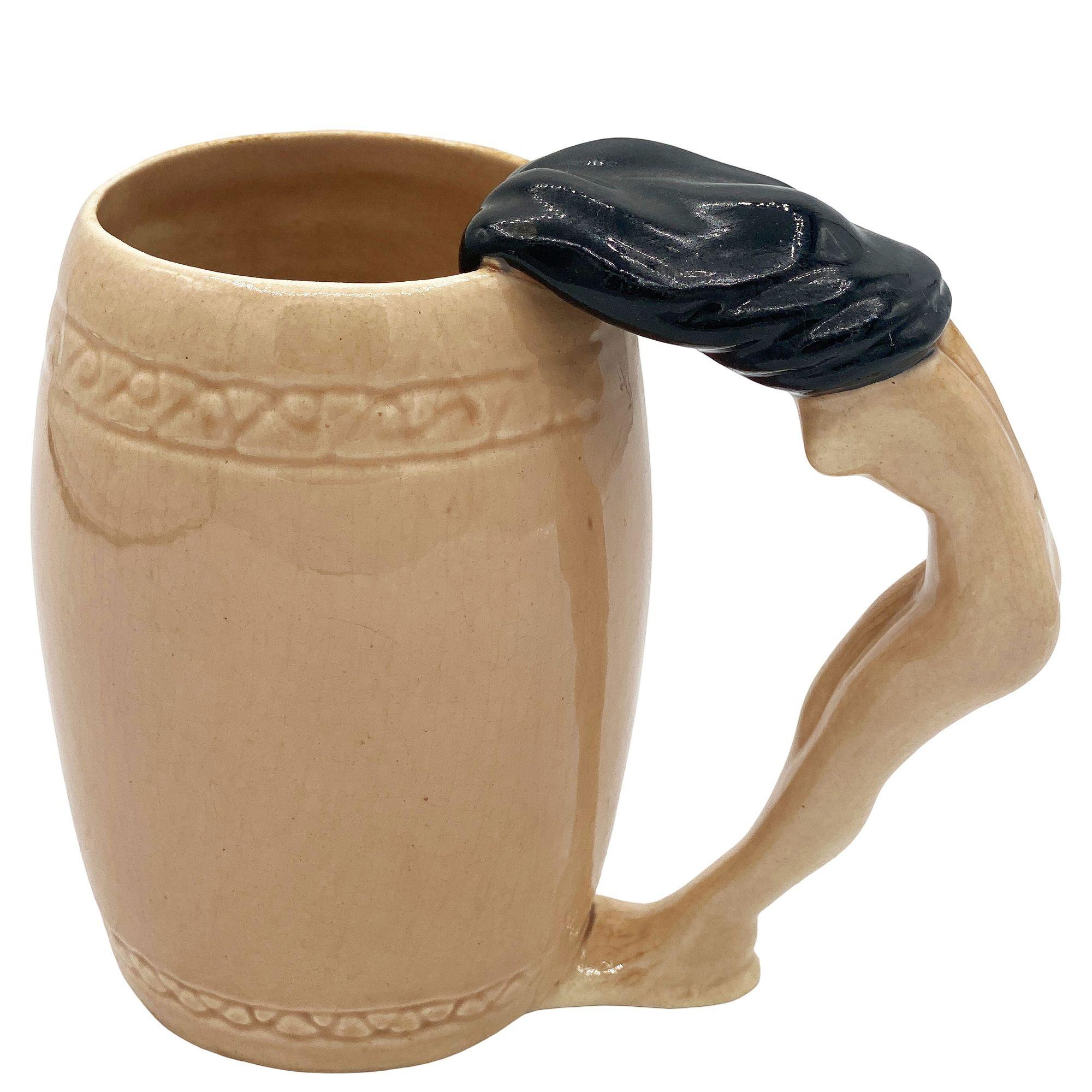 Milieu du XXe siècle 6 sets complets de tasses en céramique 