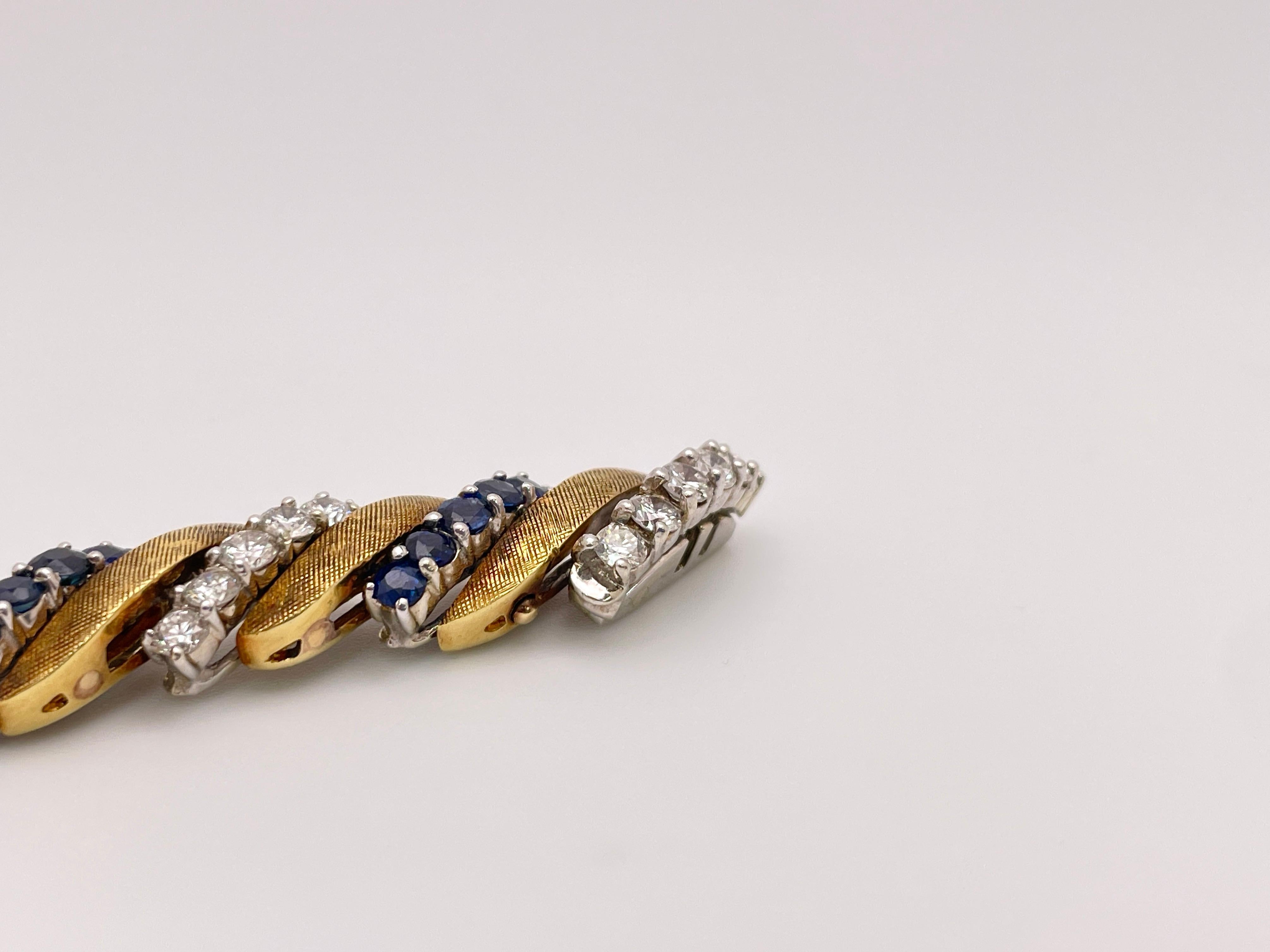 Bracelet à maillons en or jaune et blanc avec diamants et saphirs de 6 carats en vente 6