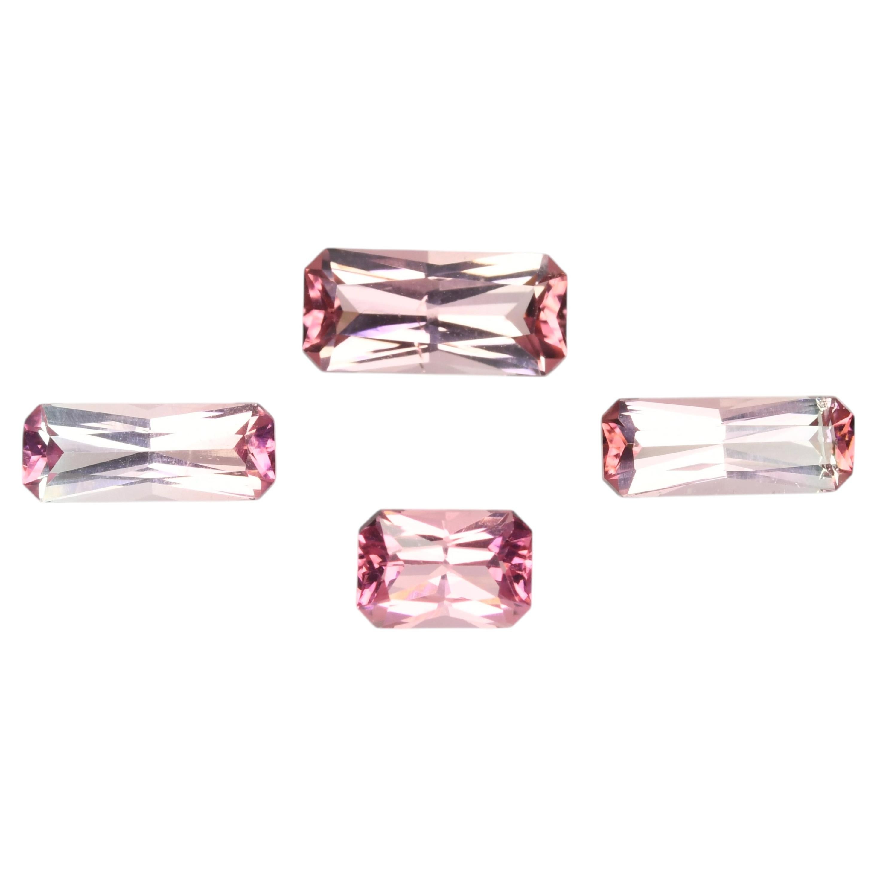 6 cts Tourmaline rose facettée tourmaline bicolore set en vente