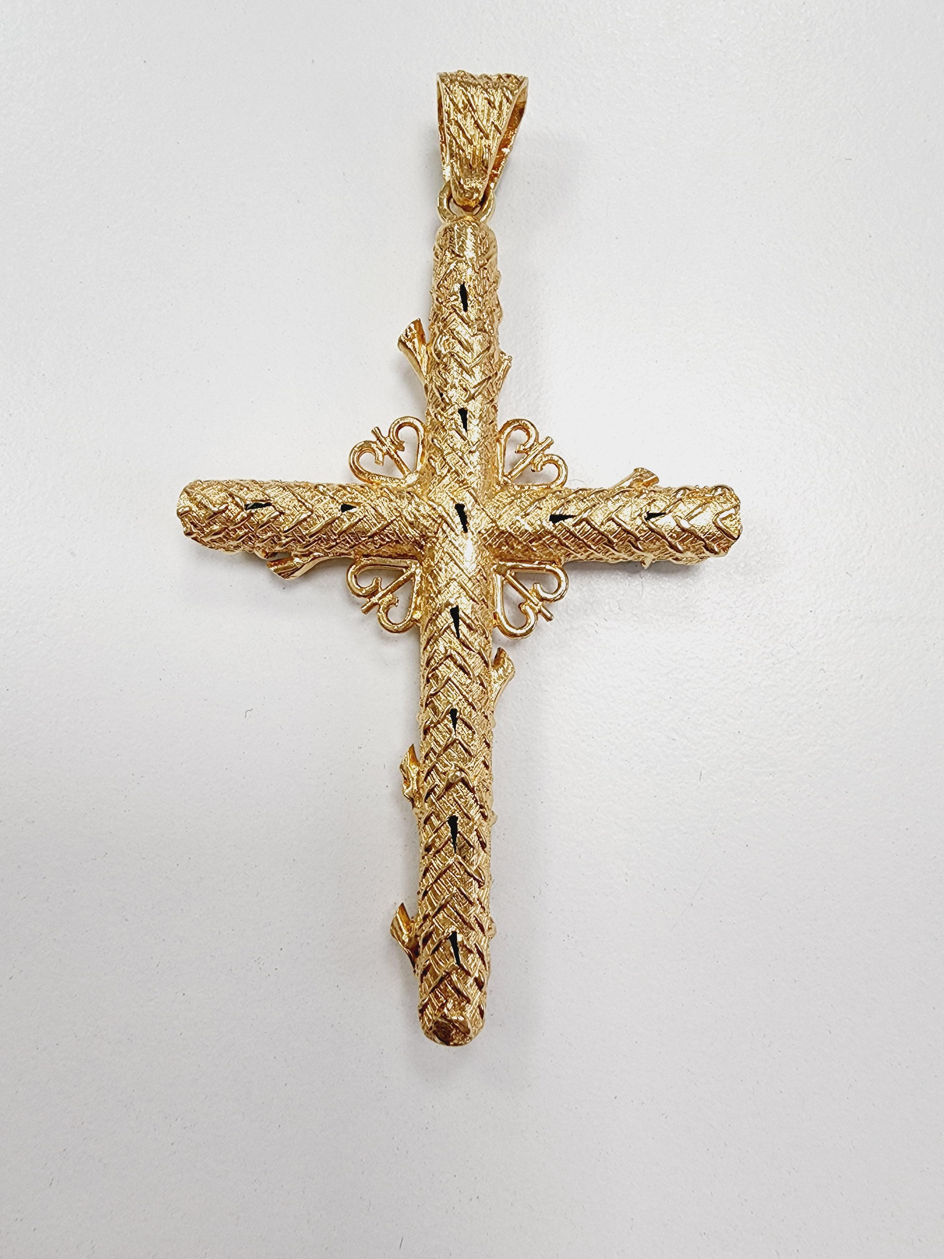 6 Karat ECHTES KOLOMBISCHES EMERALD-KREUZ ANHÄNGER 

23.75 GRAMM MASSIVES 18K GELBGOLD, HANDGEFERTIGT AUS ITATLIEN,

3.25 ZOLL LANG, 1,85 ZOLL BREIT, SCHWERES GOLD.