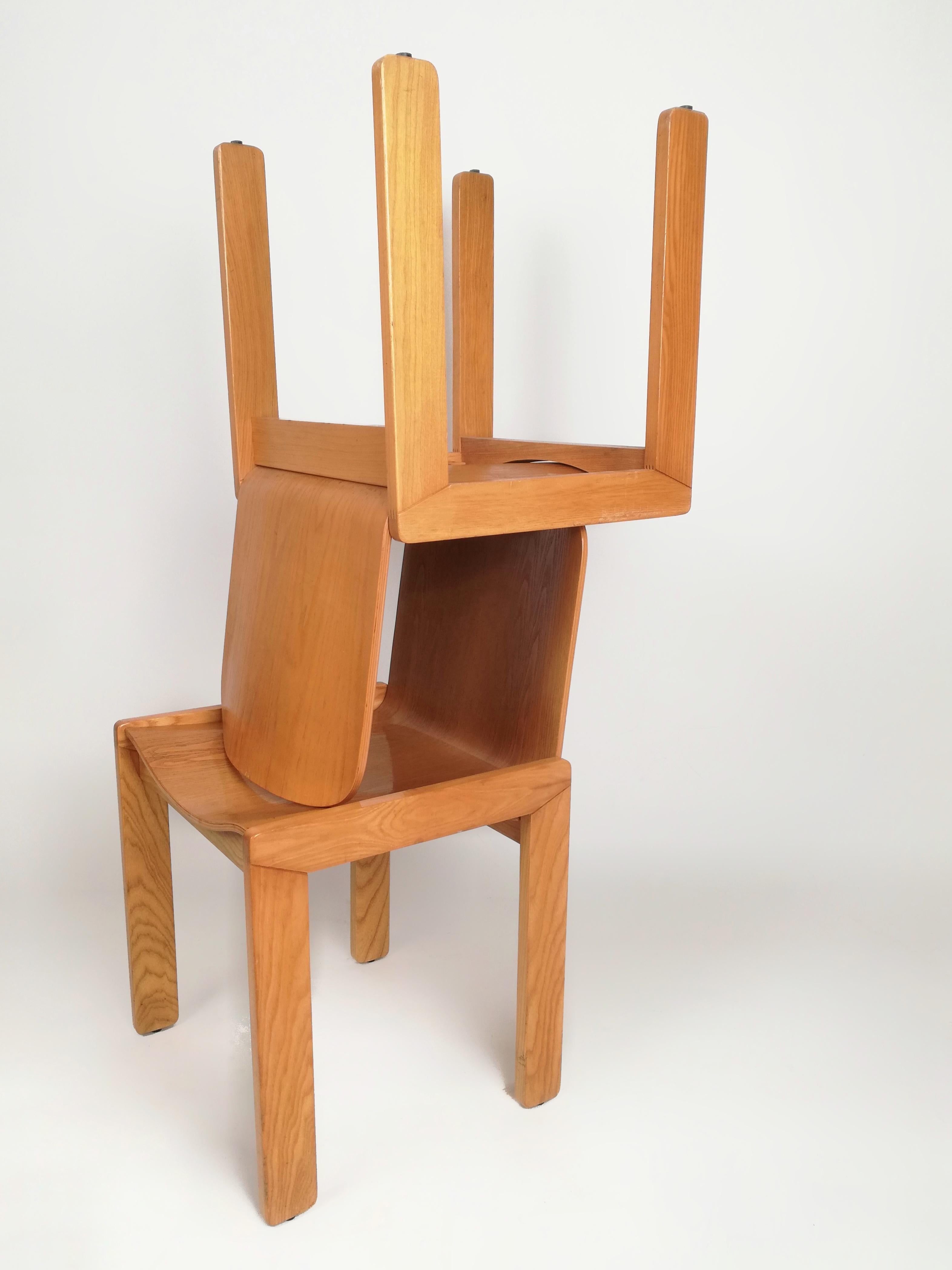 6 Curved Plywood Dining Chairs by Molteni in the style of Scarpa, Italy, 1970s For Sale 3
