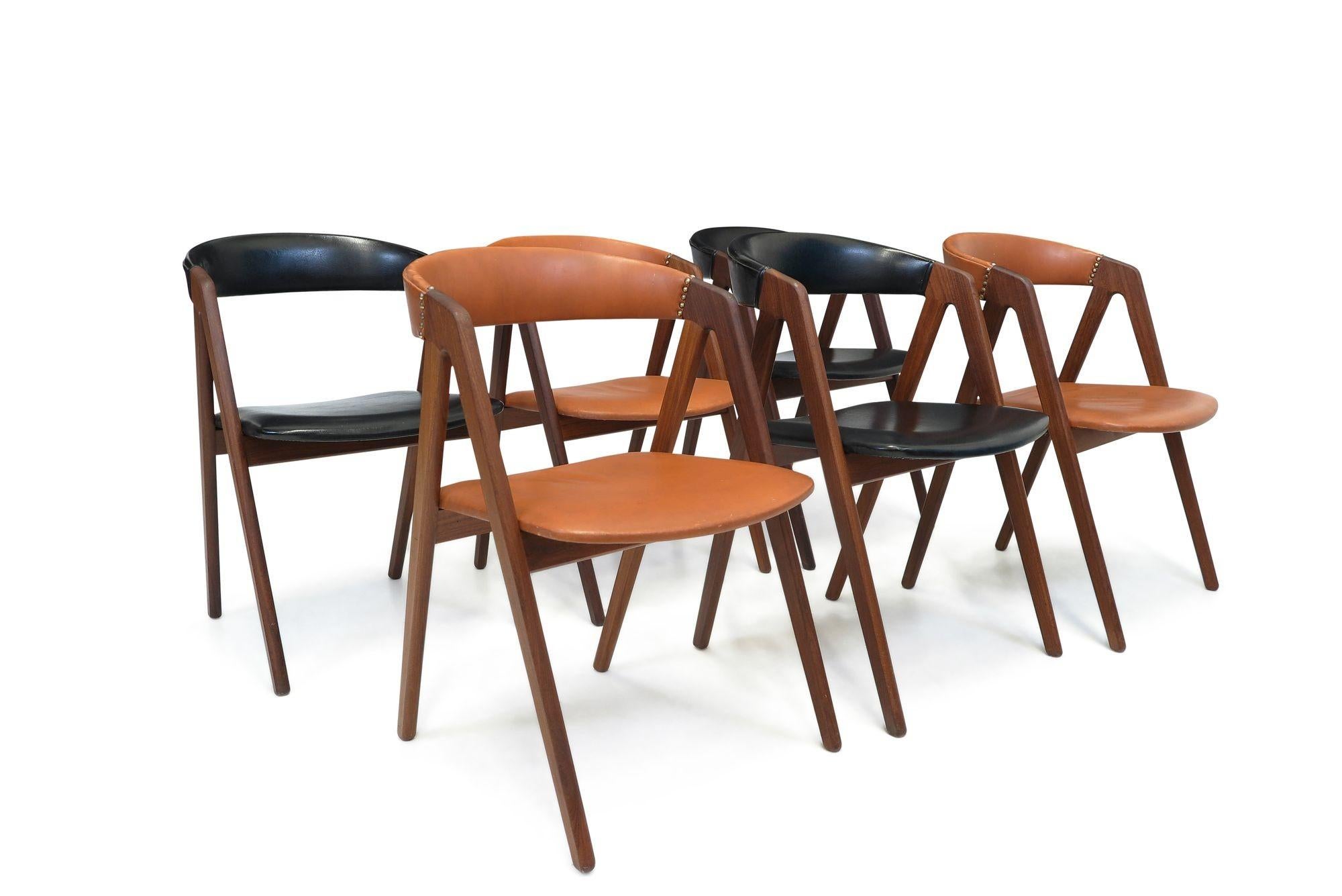 6 dänische Esszimmerstühle aus Nussbaumholz mit A-Rahmen (24 verfügbar) im Zustand „Gut“ im Angebot in Oakland, CA