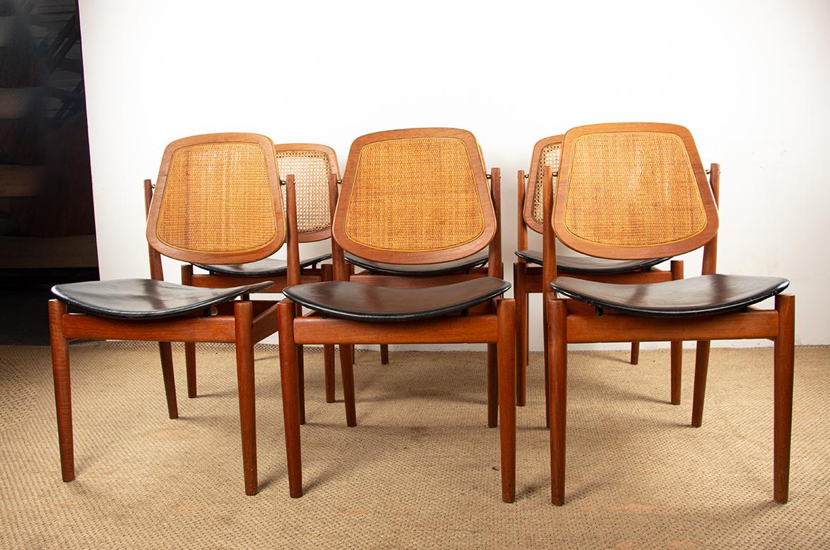 6 sillas danesas de teca, caña y cuero, modelo FD 187 de Arne Vodder 1957. en venta 12